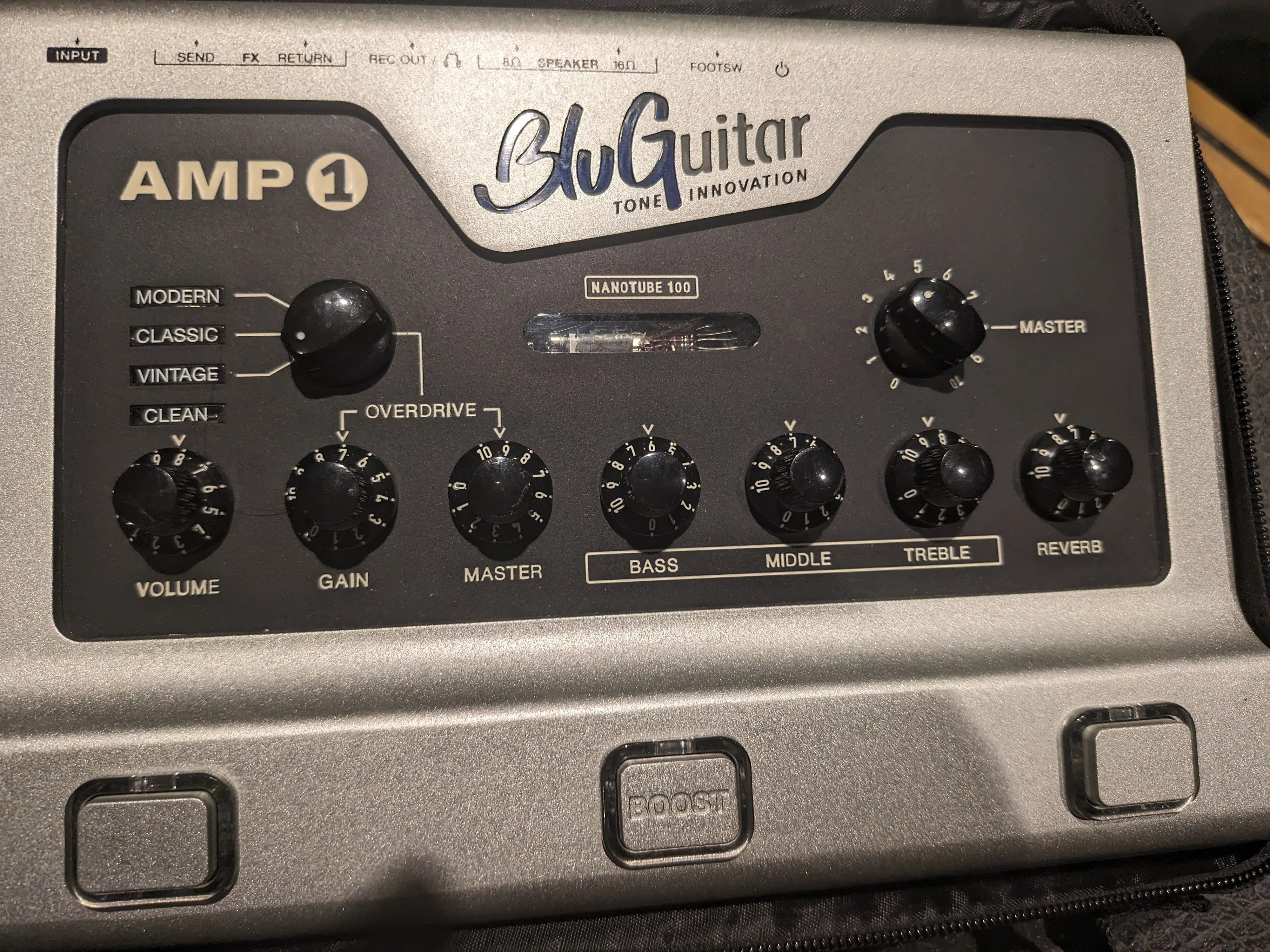 同じアンプを3台買いました。BluGuitar AMP1 で WDW に目覚めた日｜六