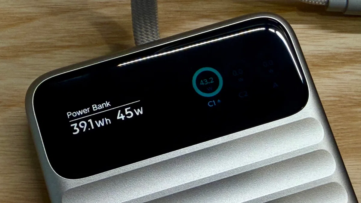 UGREEN Nexode Wavyレビュー!発火の不安が消えた、見えるモバイルバッテリーの本音