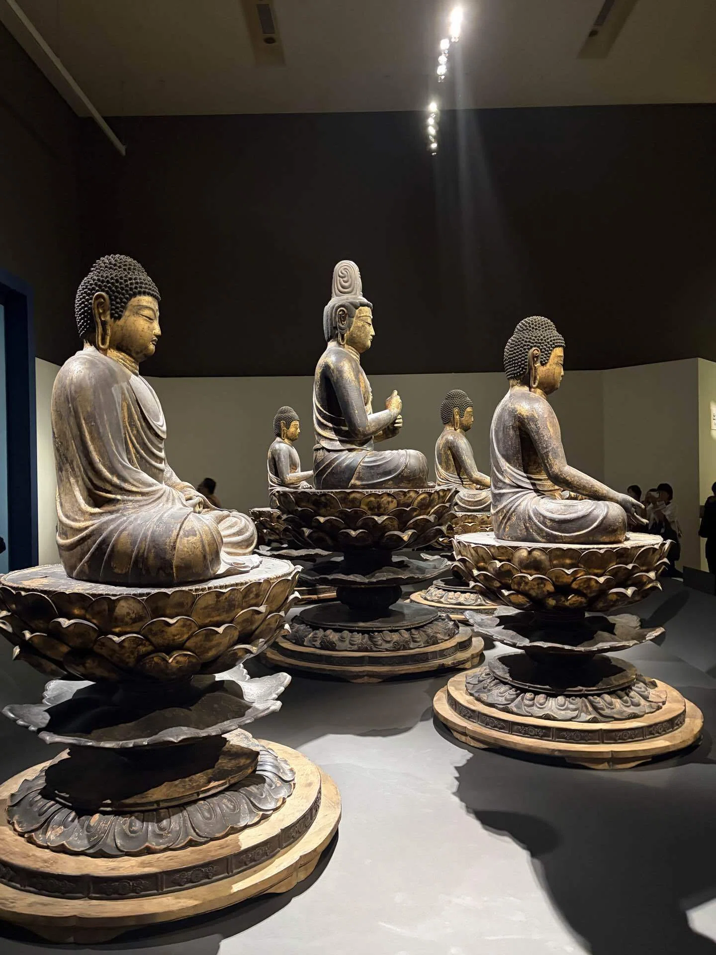 1200年前の仏像が、今にも動き出しそうだった。「空海と真言の名宝」を