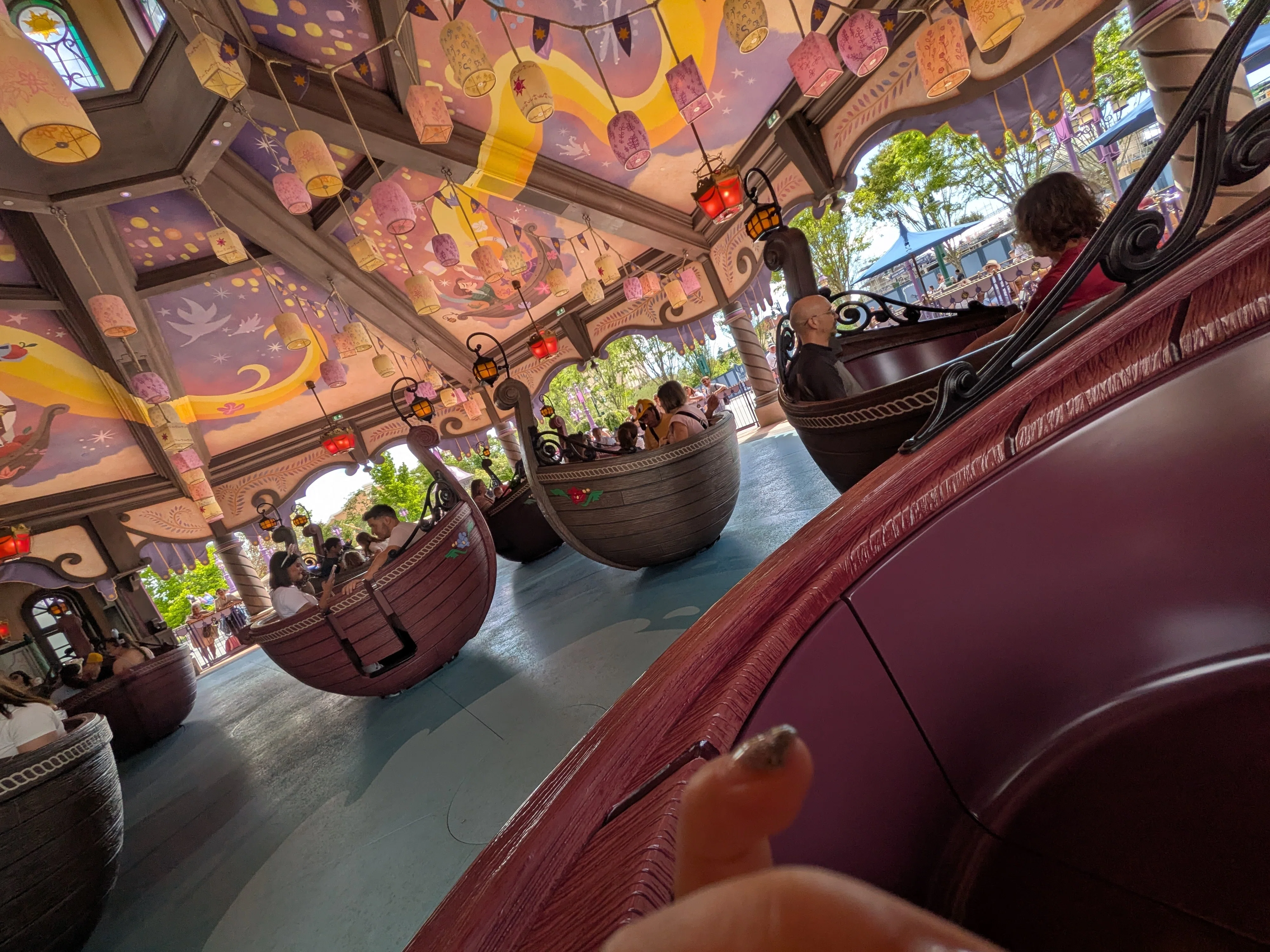 ディズニーランド・パリ￤ラプンツェルのコーヒーカップ￤Raiponce