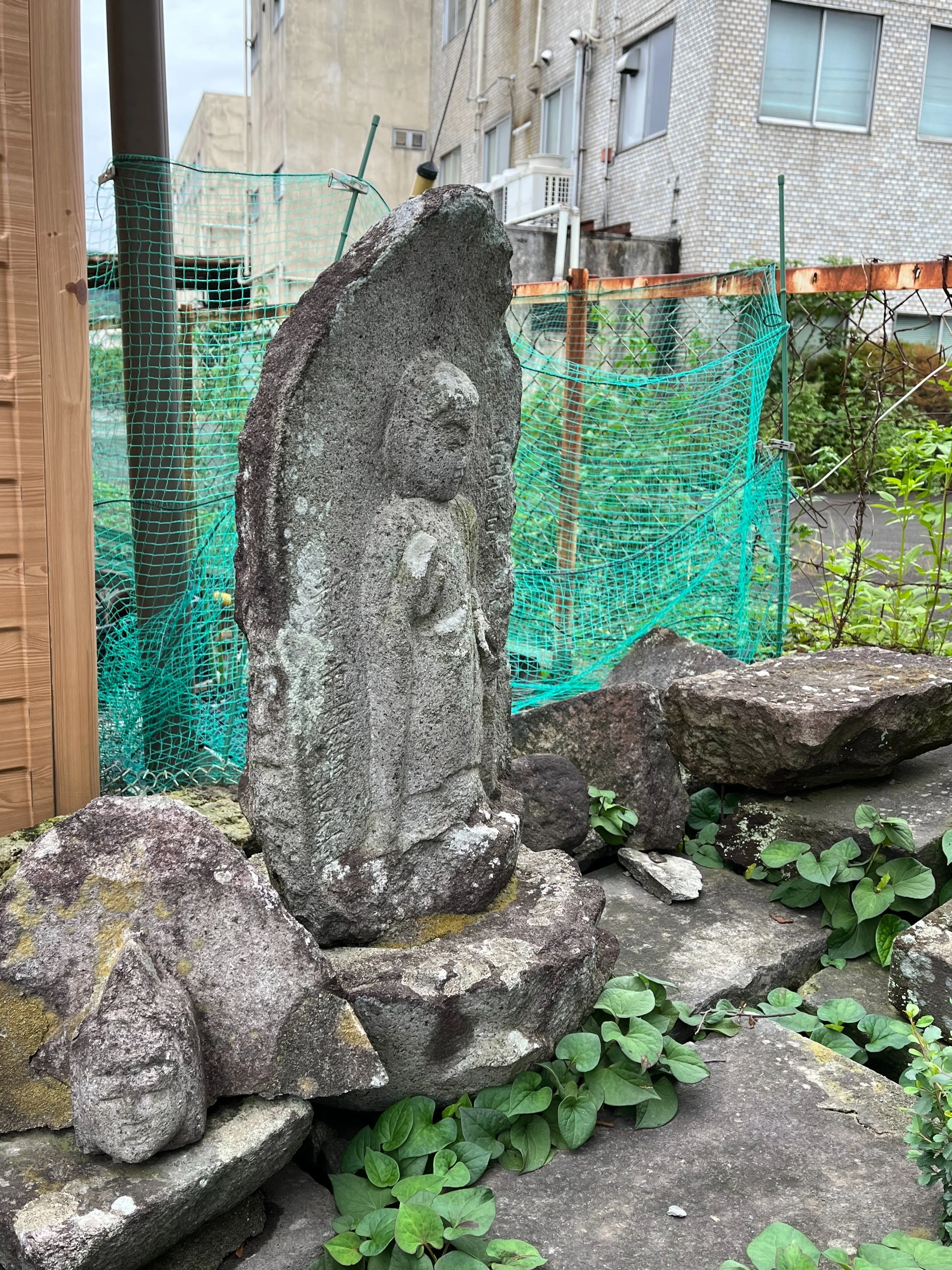 浜の京探訪寄り道 新井家石仏群｜ふるさと桐生のむかし話