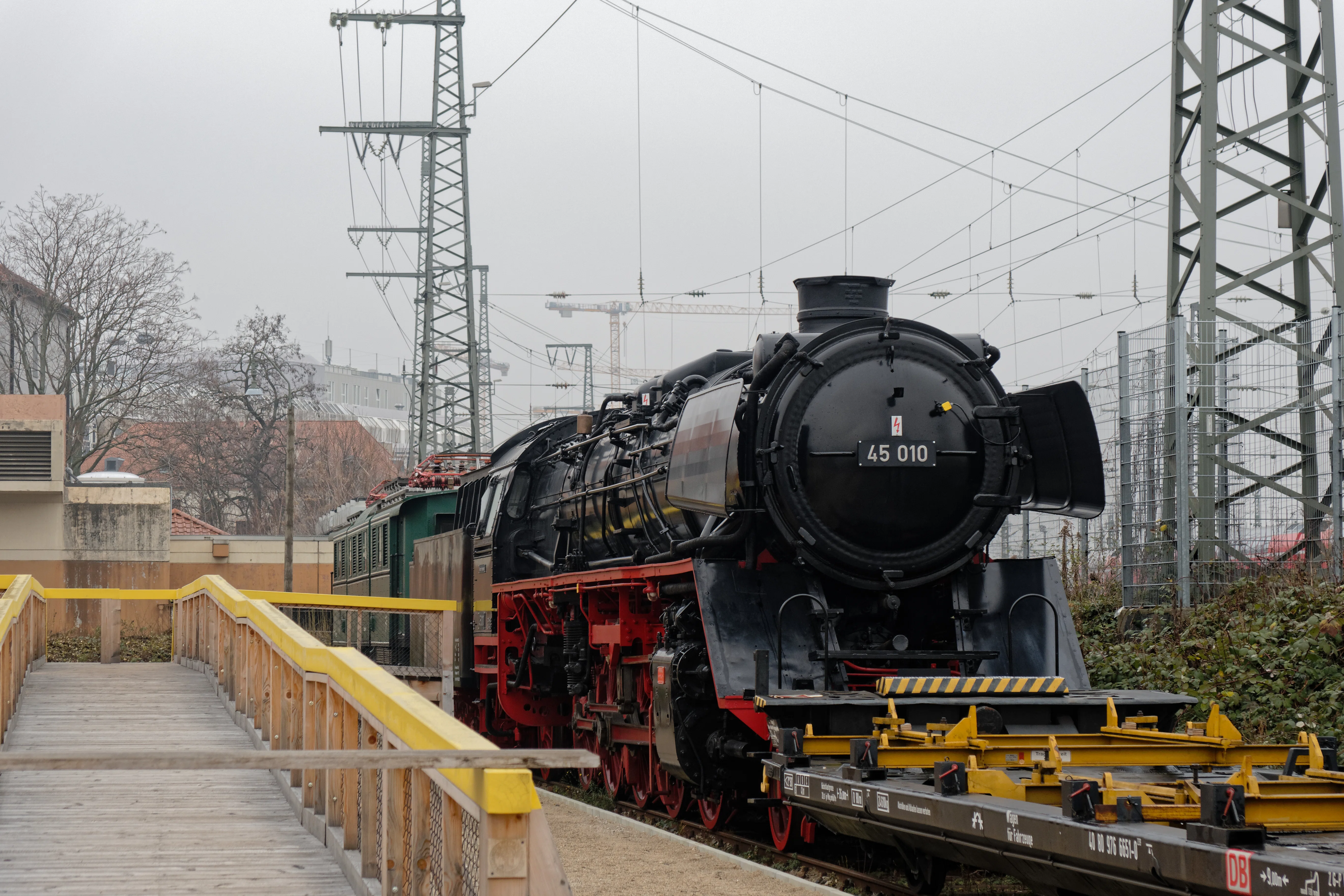 国鉄ベルト 　動輪　機関車　鉄道 ドイツに行った話 ＃20 〜ニュルンベルクの博物館を、もう少しだけ〜｜穂積