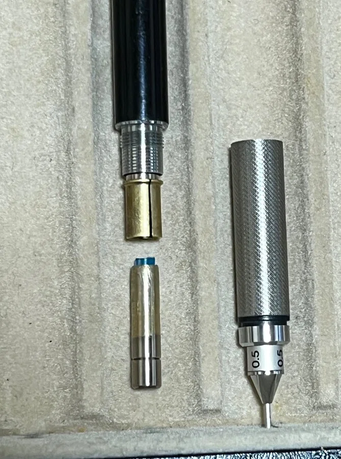 Mitsubishi Pencil Hi-uni 5050｜at