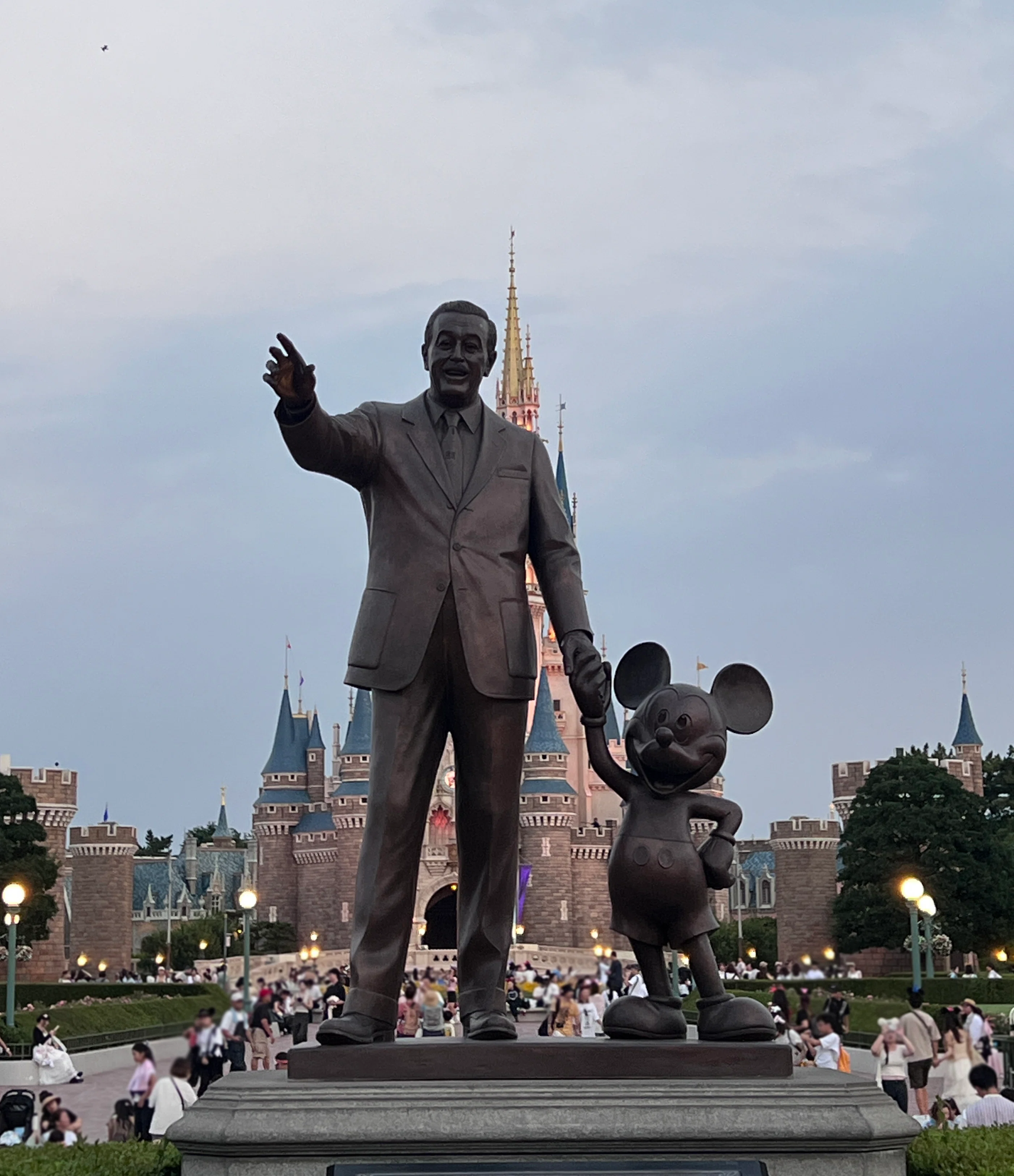 ディズニー 2026 夏ディズニーが想像以上に楽しかった｜体験レポと暑さ対策