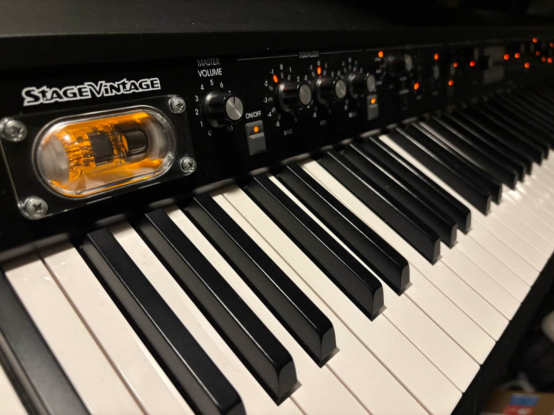 KORG SV-1 真空管部の修理完了！｜Shinya Fujita / Tee House Music KYOTO