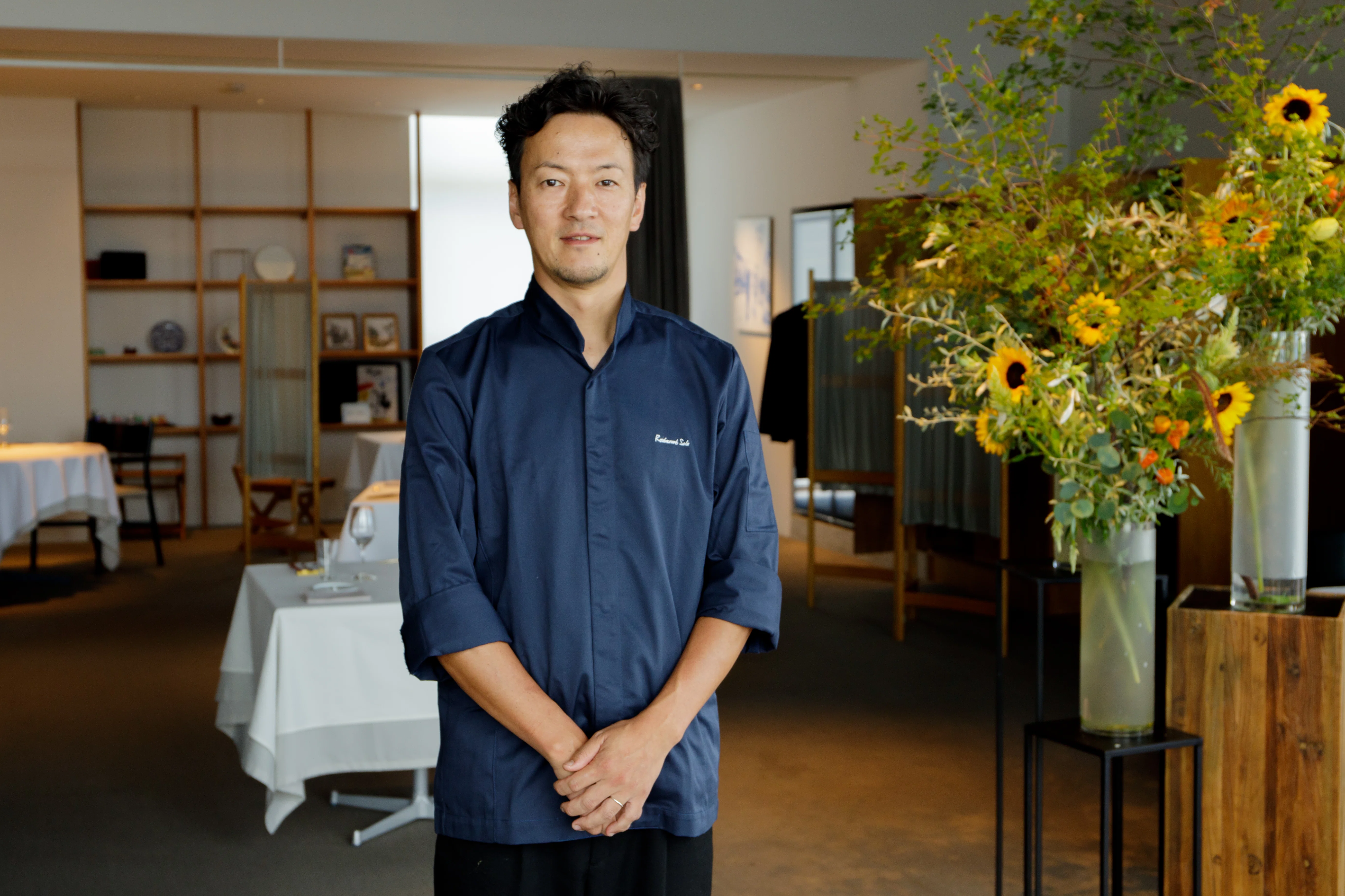 心に火をつける伴走者でありたい──「Restaurant Sola」吉武広樹｜THE