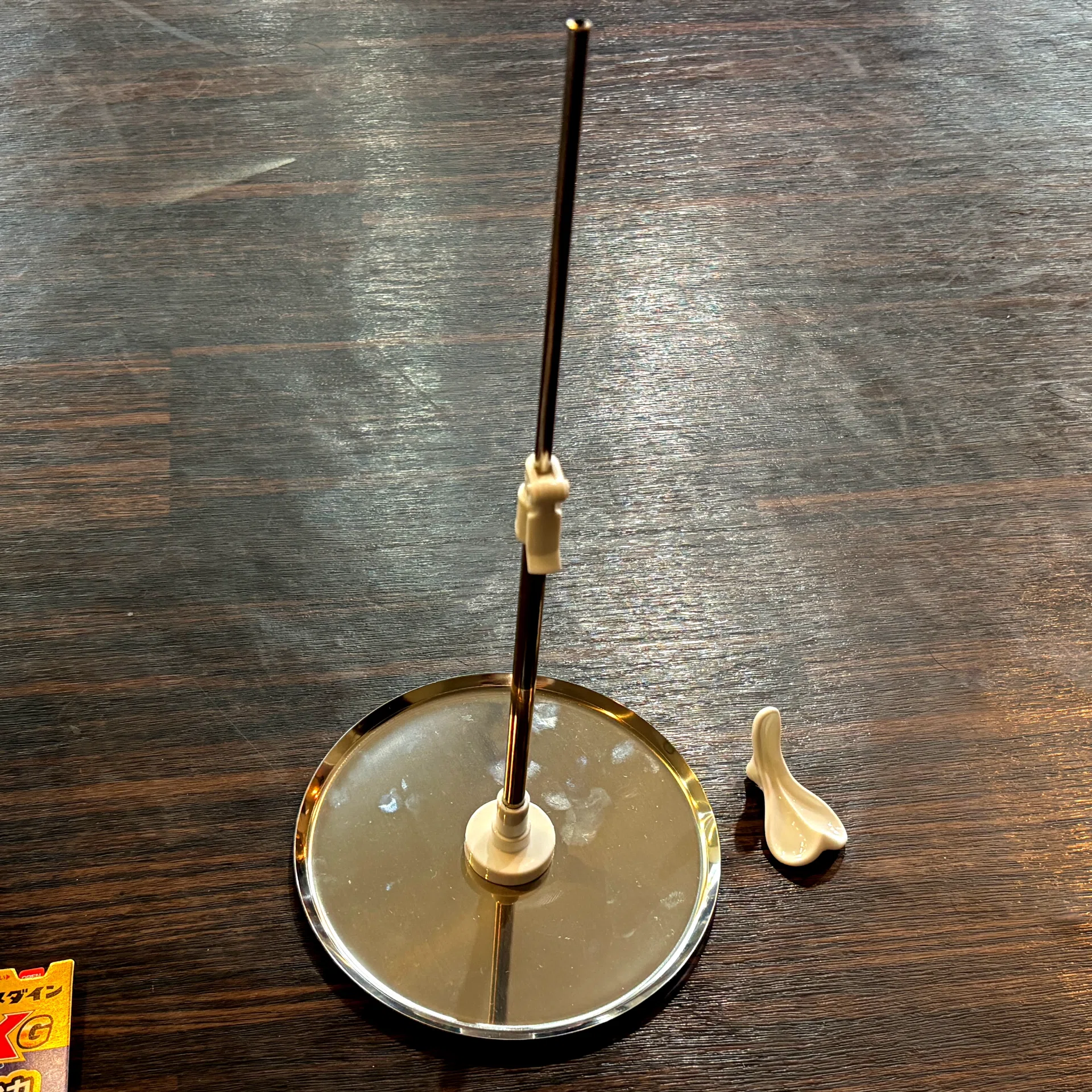 流木を植木鉢から生やしたい！【DIY】ディスプレイ用スタンドの自作