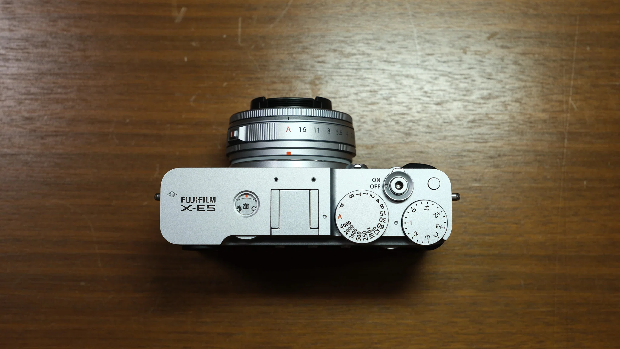 FUJIFILM X-T5からX-E5へ。カメラを持ち運ぶ日々にする。｜たから｜Takara