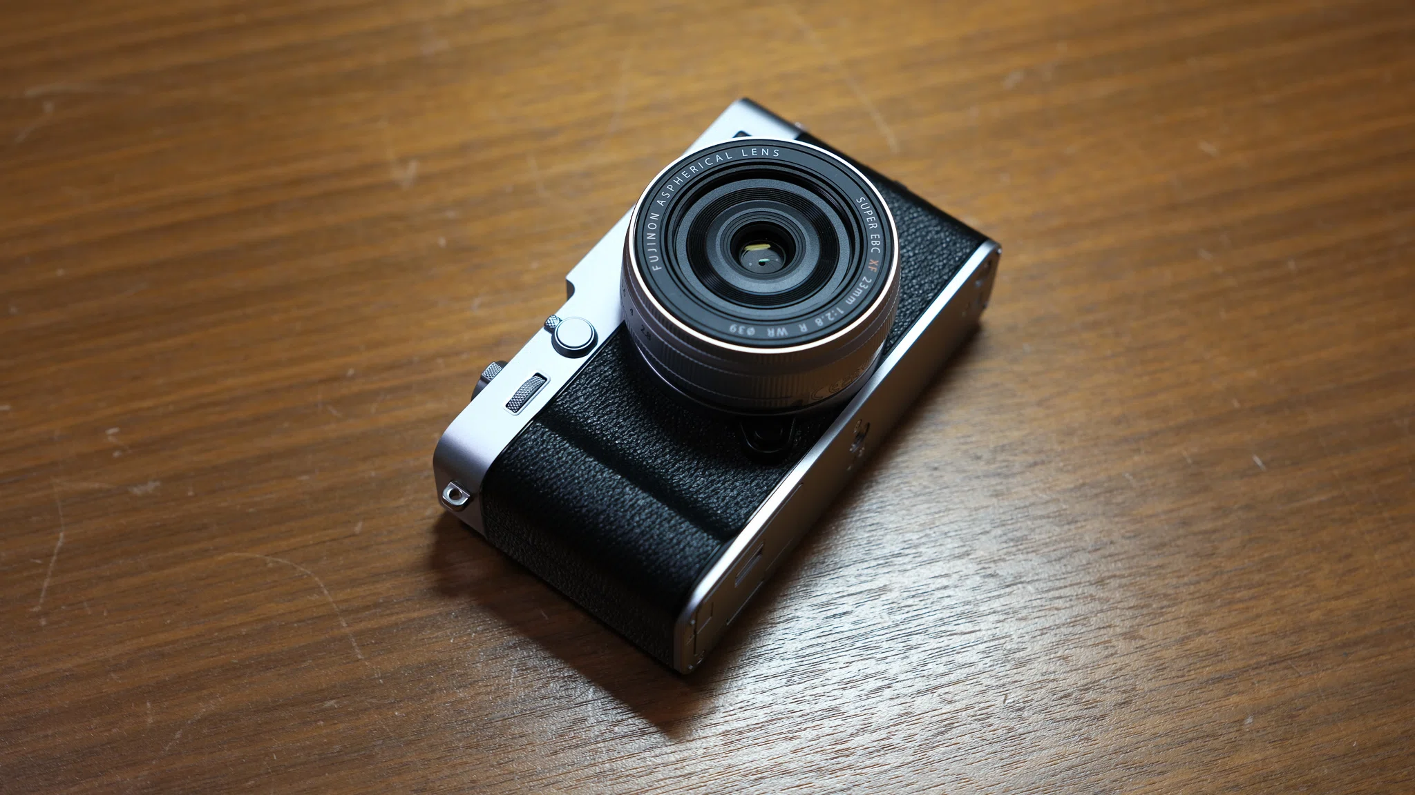 FUJIFILM X-T5からX-E5へ。カメラを持ち運ぶ日々にする。｜たから｜Takara