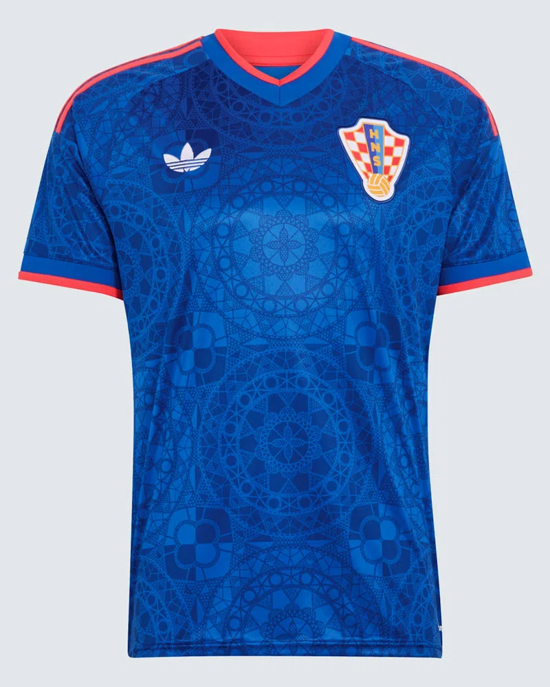 adidasと契約のクロアチア代表、2つの新ユニフォームを発表！「最古の