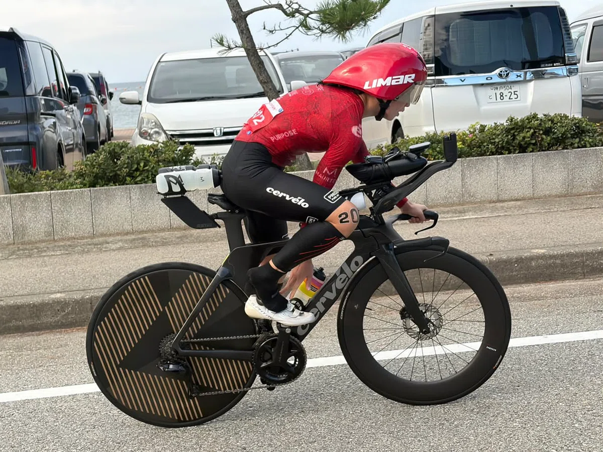 女子優勝】全日本ロングディスタンストライアスロン選手権(佐渡A