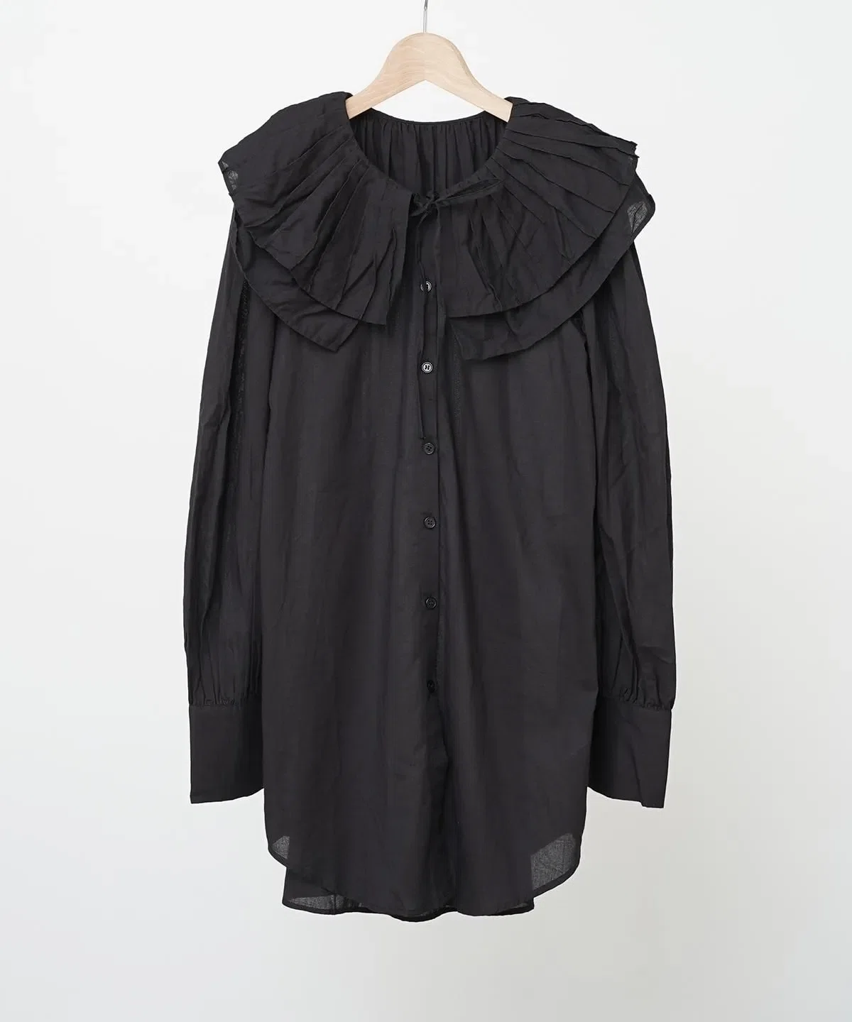 crinkle crinkle crinkle】26AWスタートdouble ruffle neck blouse 