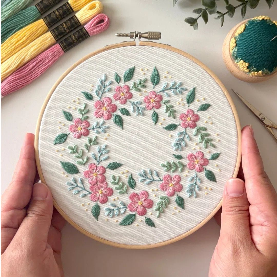 PDF Pattern [Flower Crown of Humming] YouTube Tutorial Included｜はなこまち/刺繍作家