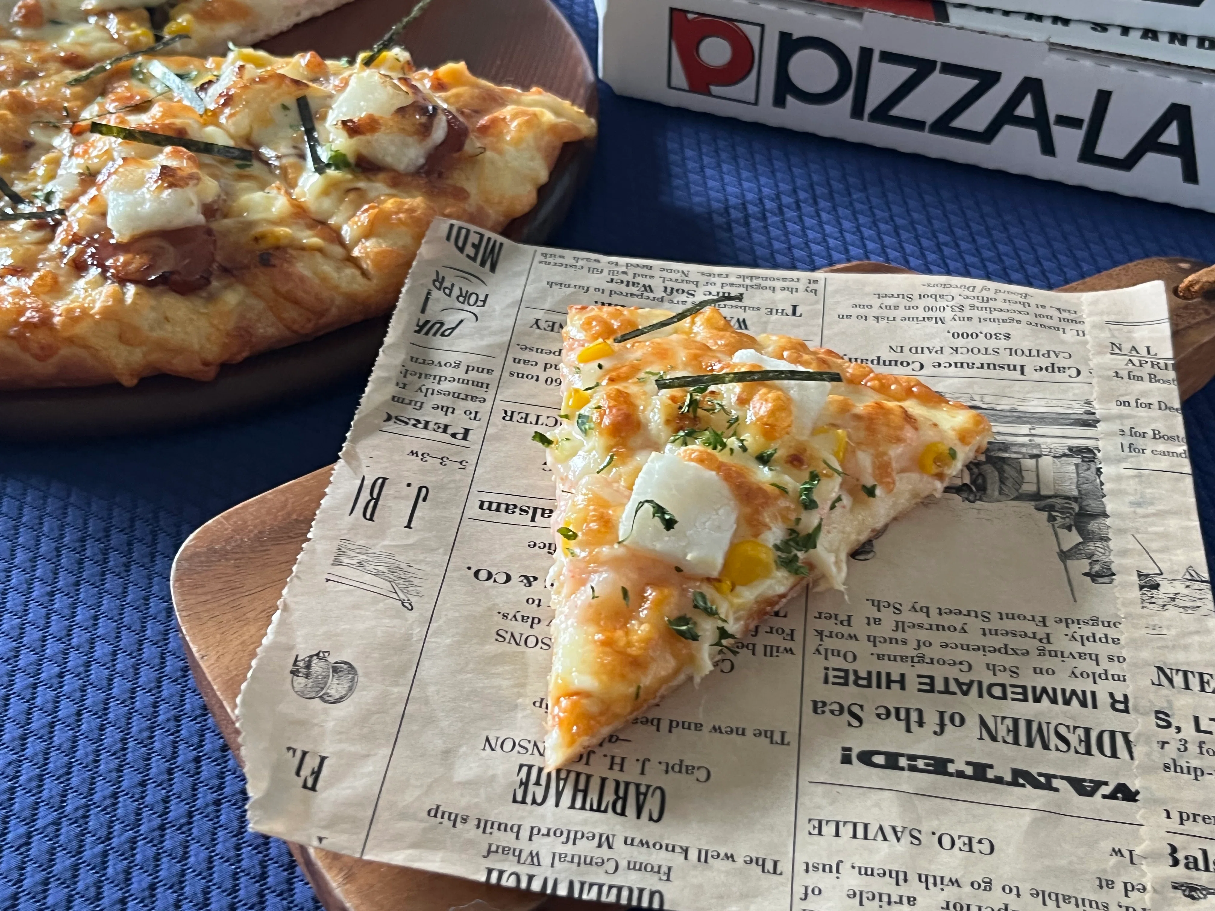Pizza-La's Autumn Special! A Feature on the Chewy Japanese-Style