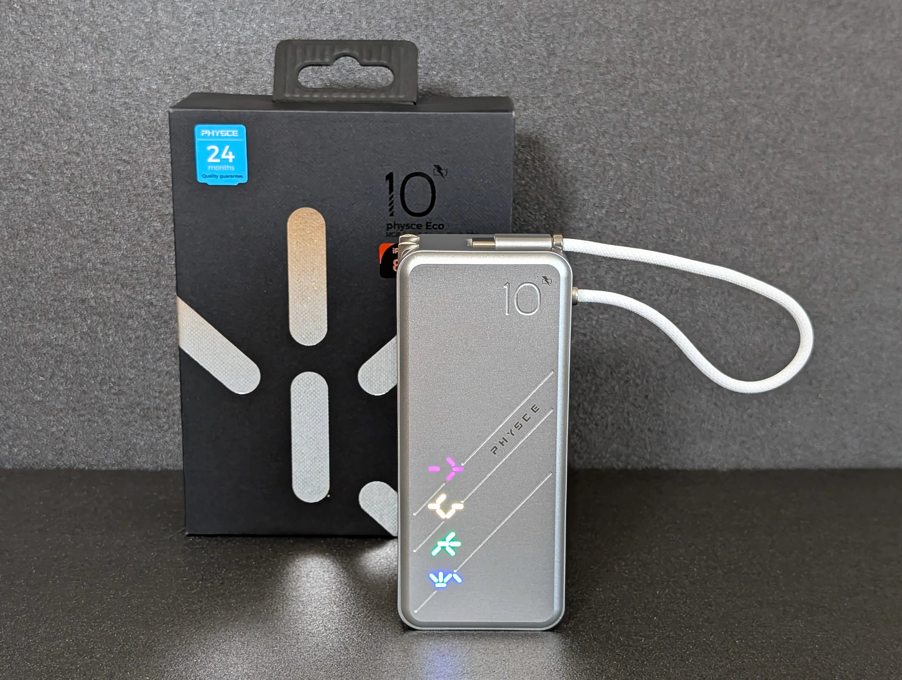 日本メーカー】 PHYSCEのモバイルバッテリー 驚きの安全性能！ [PR