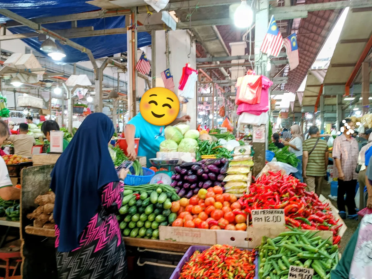 [Episode 3 (Day 2 - Outing Edition)] From a local morning market to the ...