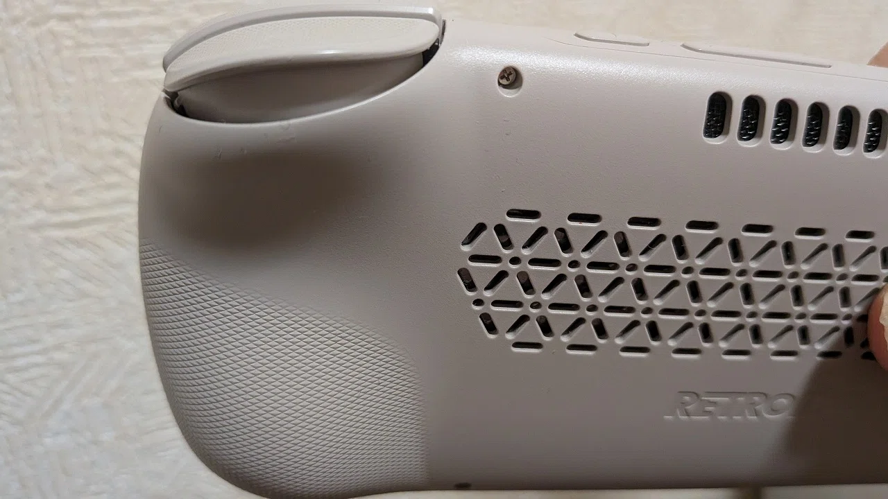 Retroid pocket 5に使える公式グリップ のレビュー（Official grip for