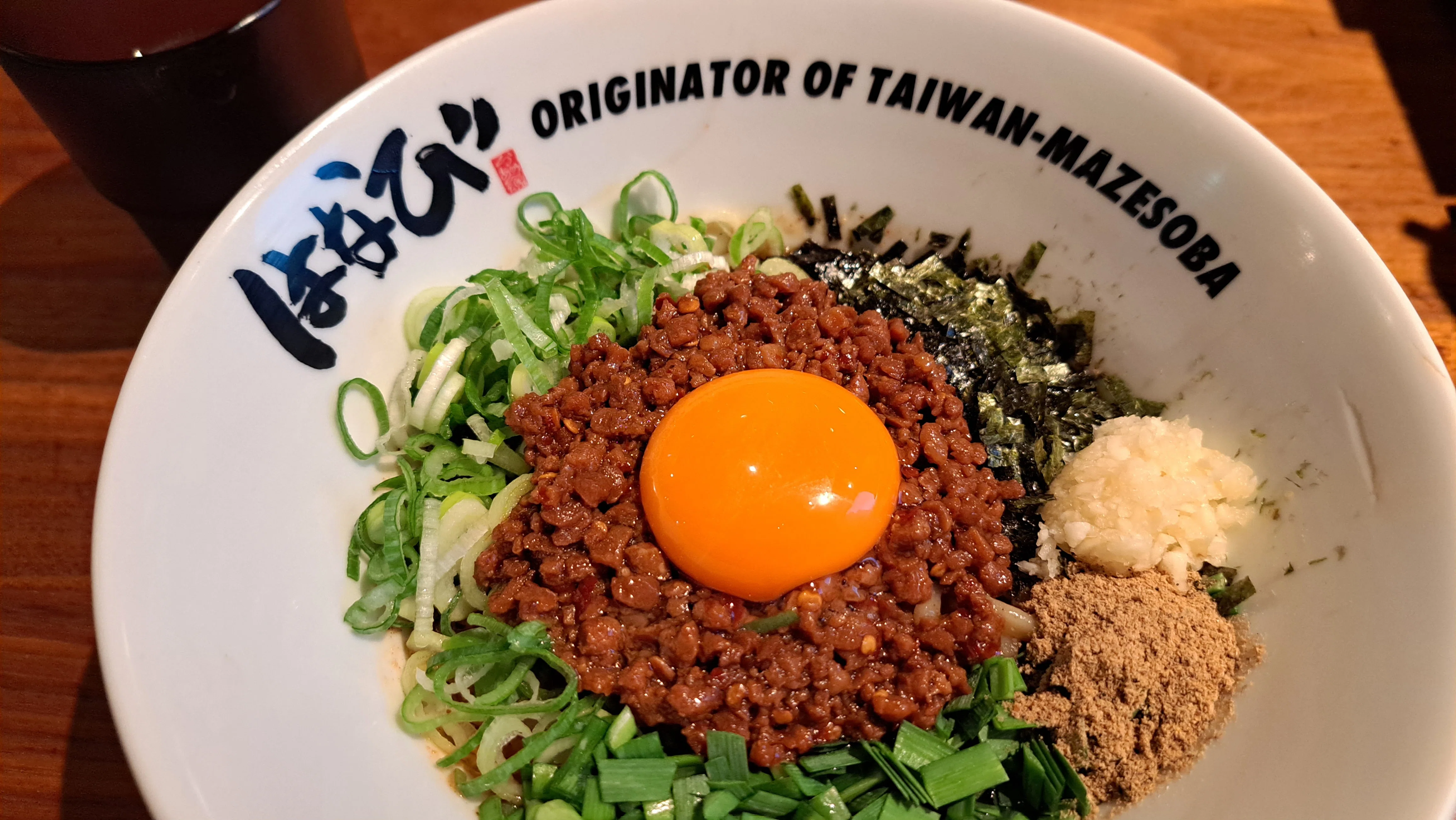 VIVANTの広告どこですか？」って訊きたかったけど、にんにく食べたせい