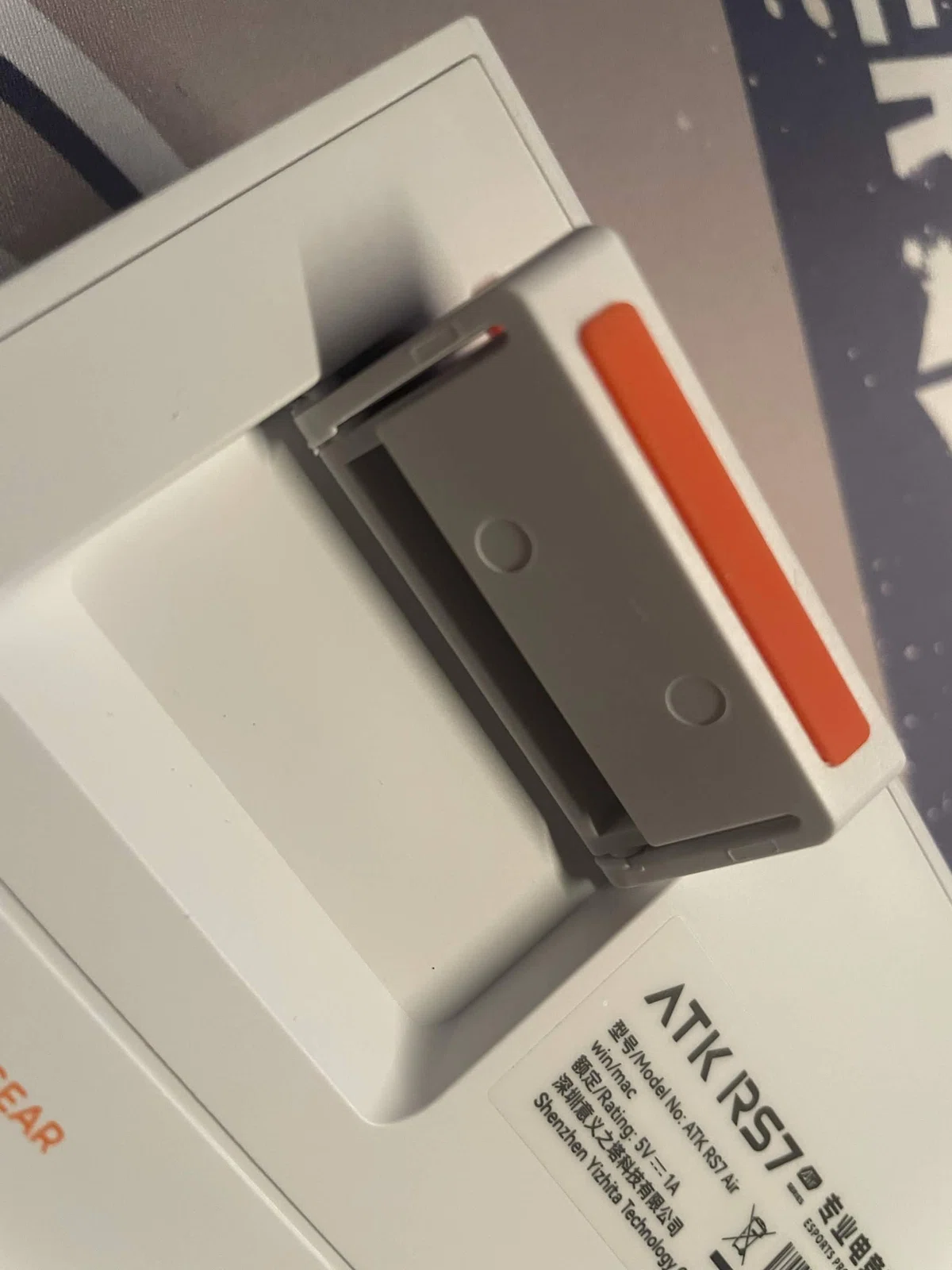 [ATK RS7 Air Review] This transparency is something else. A magnetic ...