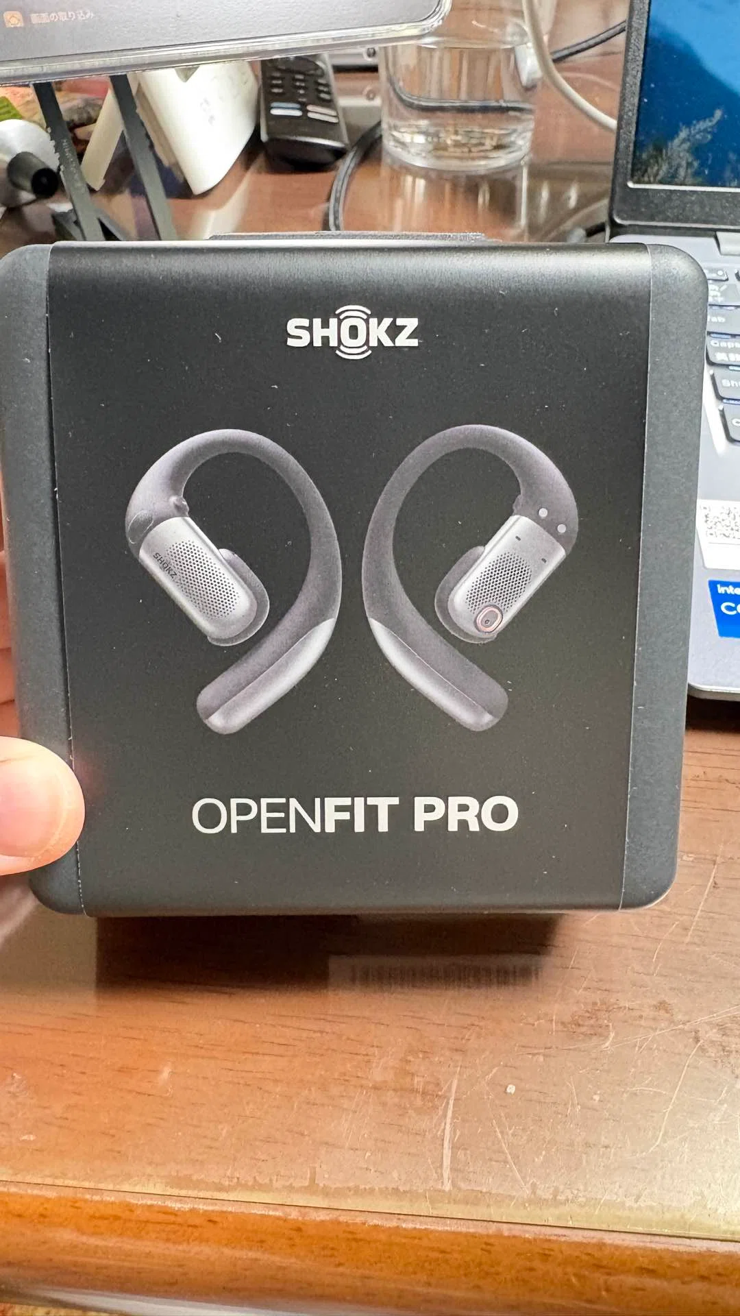 耳を塞がないのに、ピアノの一音まで聞こえる。SHOKZ OpenFit Proに心