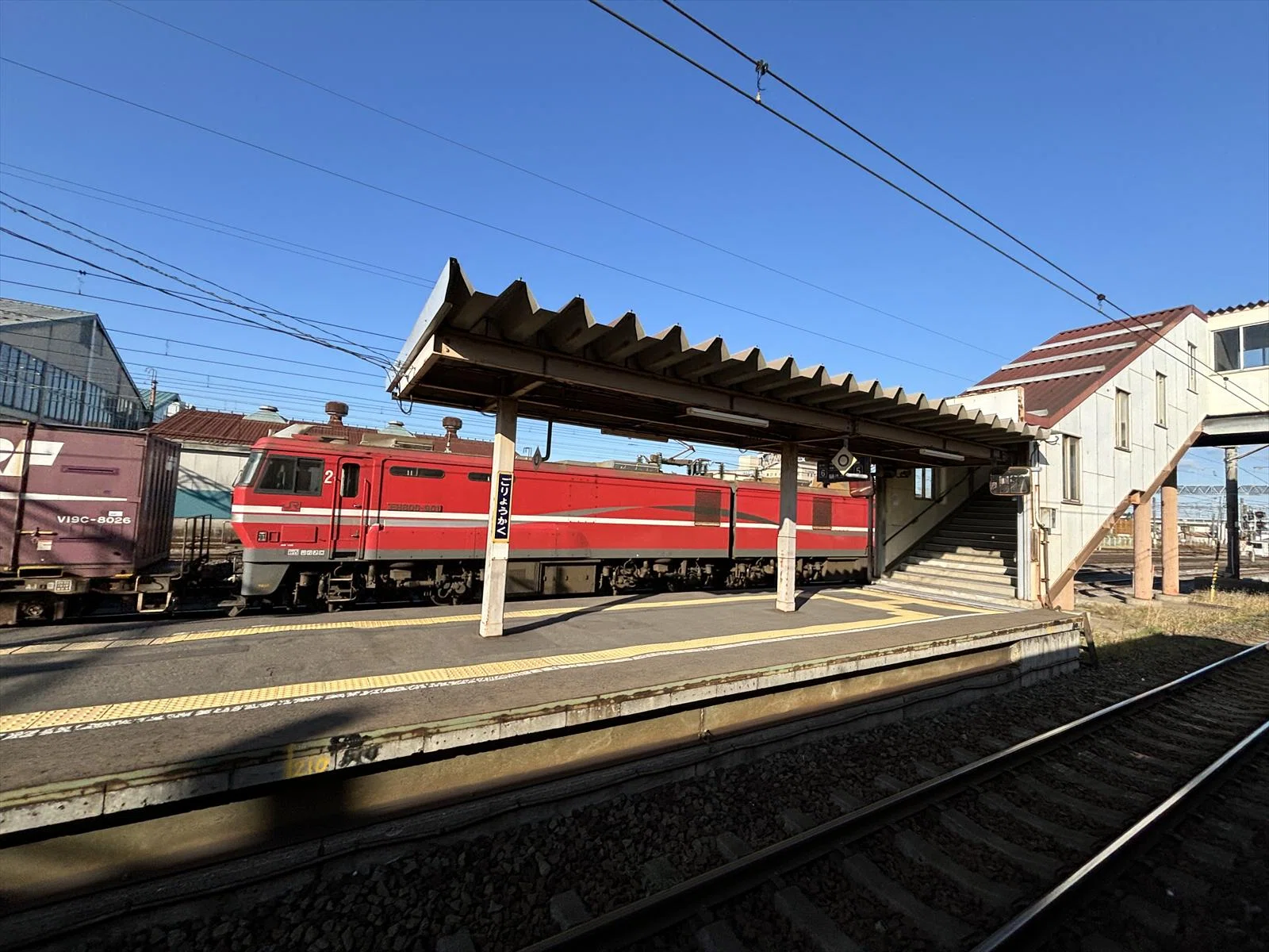 85 道南いさりび鉄道線函館～上磯・駅も車内もハロウィン装飾