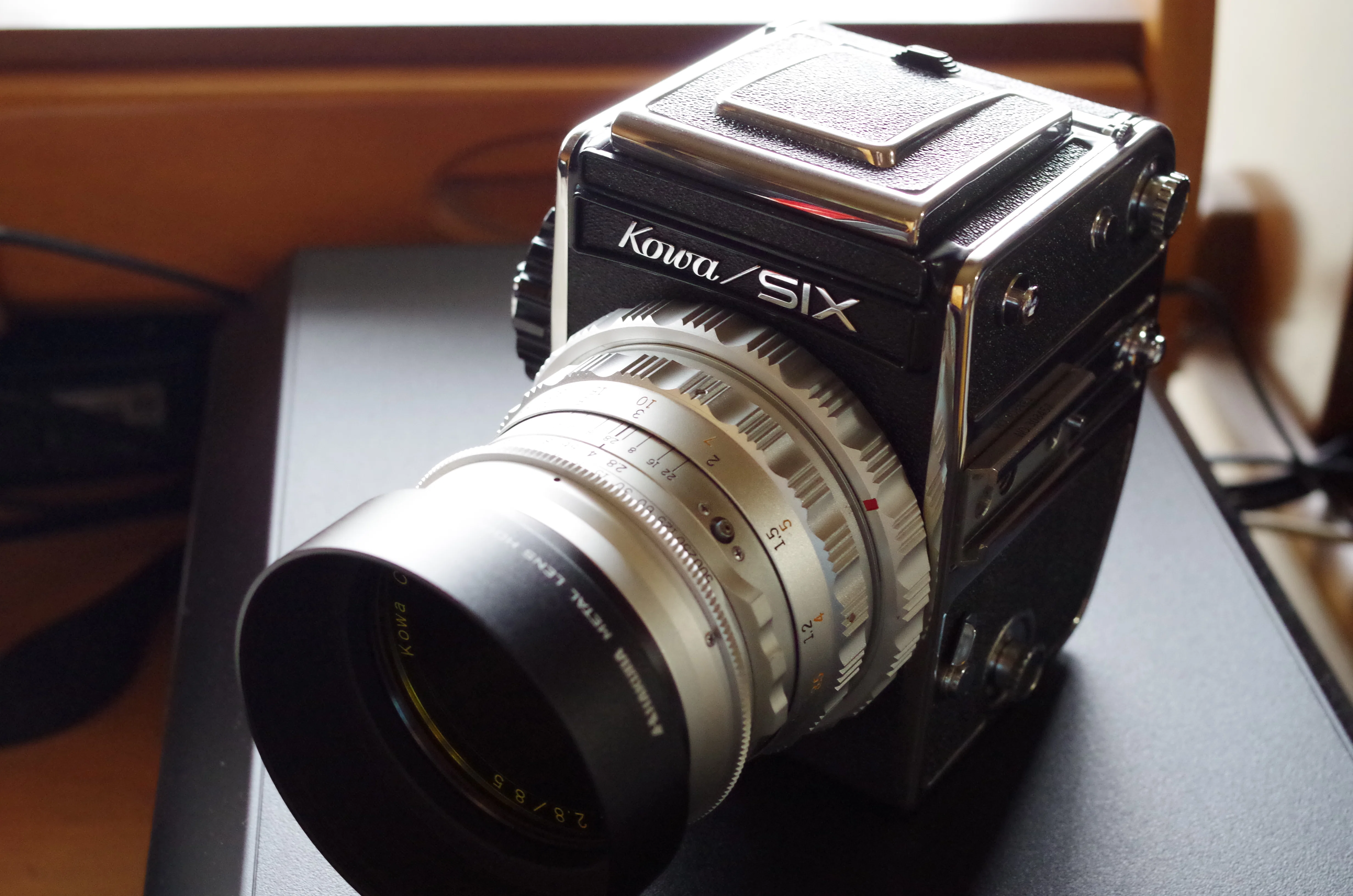 中判フィルムカメラKOWA SIXを買った｜はるひ