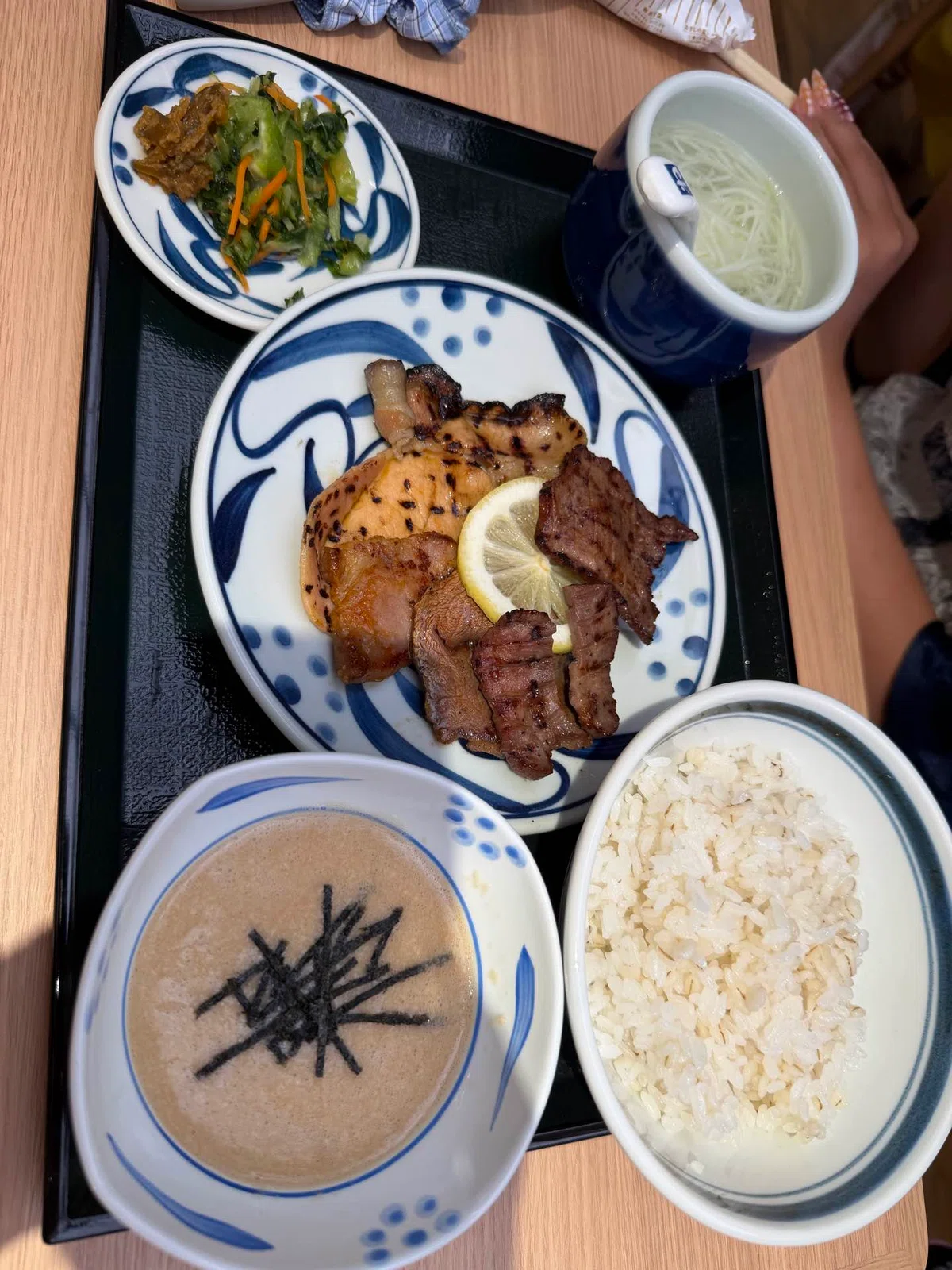[Kobe/Sannomiya] Visiting the Beef Tongue Specialty Restaurant 