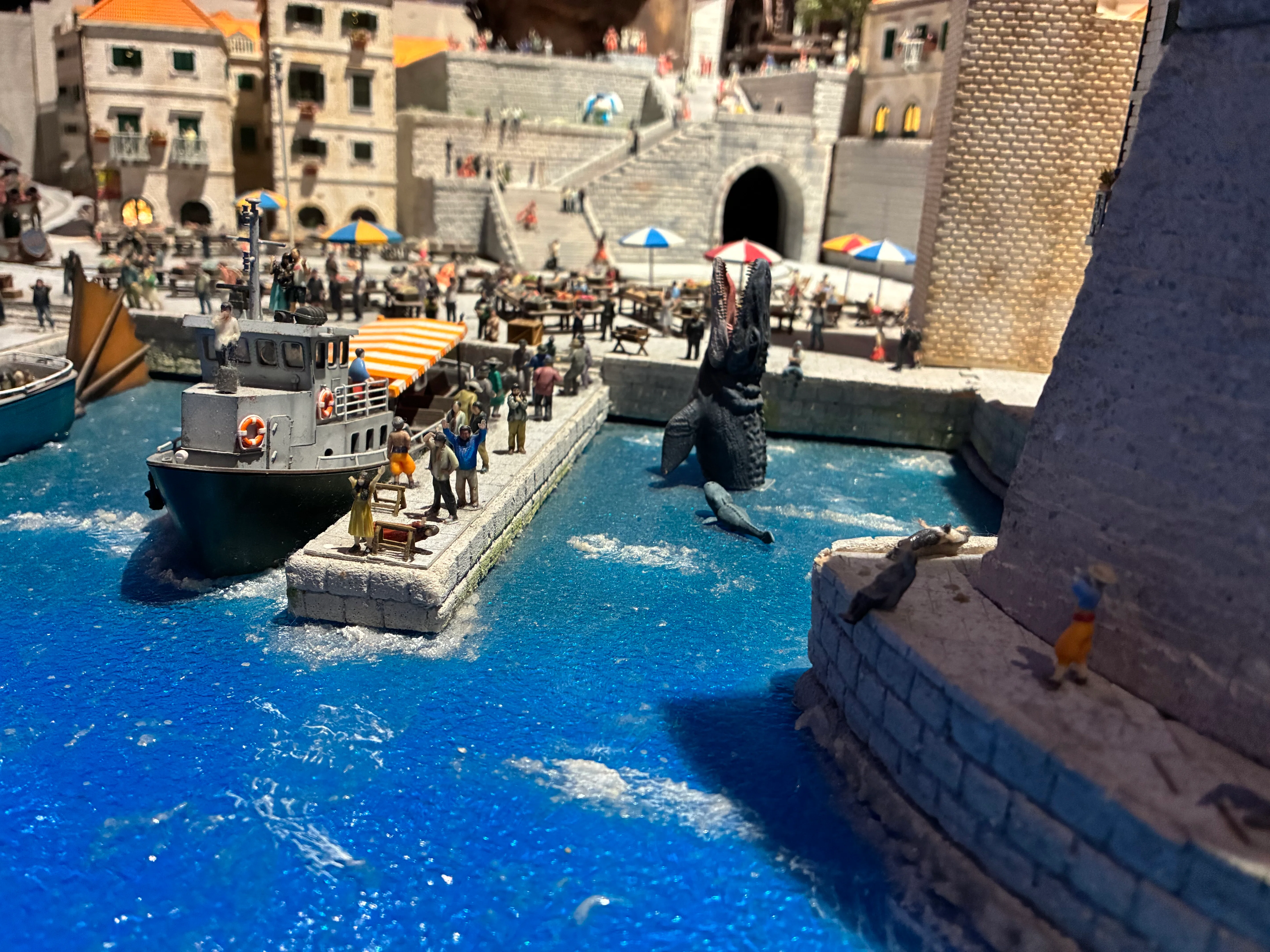 アジア最大級のミニチュアミュージアム「small worlds」。入場料は高い