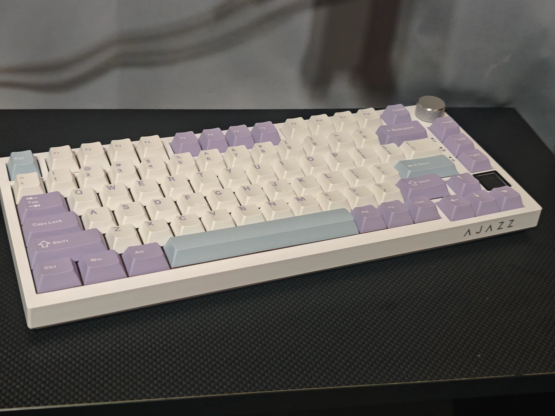 簡易レビュー】AJAZZ AK820 Pro 3モード75%キーボードを買った。｜重藤 六