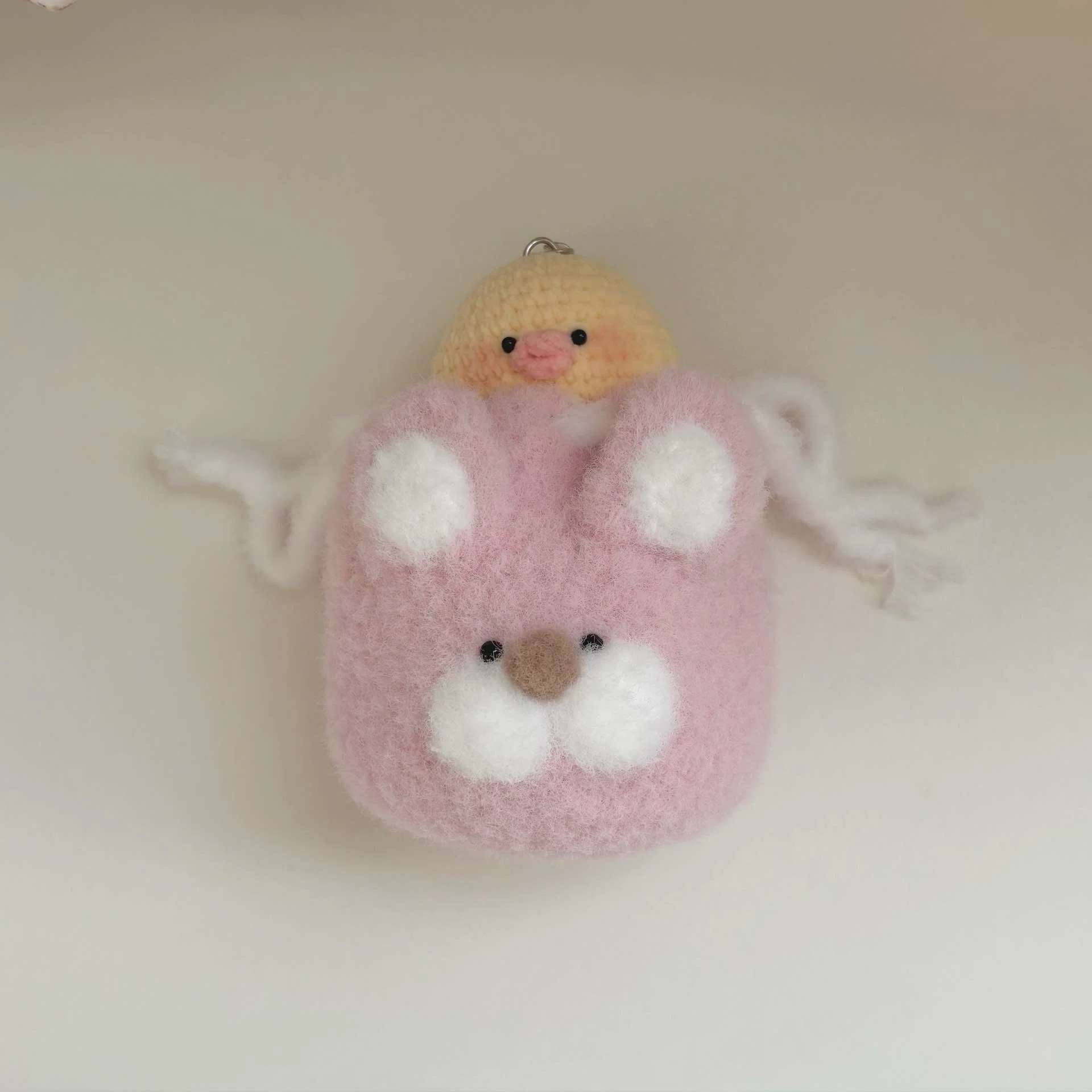 お饅頭うさぎちゃん｜nic:o ୨ৎ（ﾆｺ）あみぐるみ