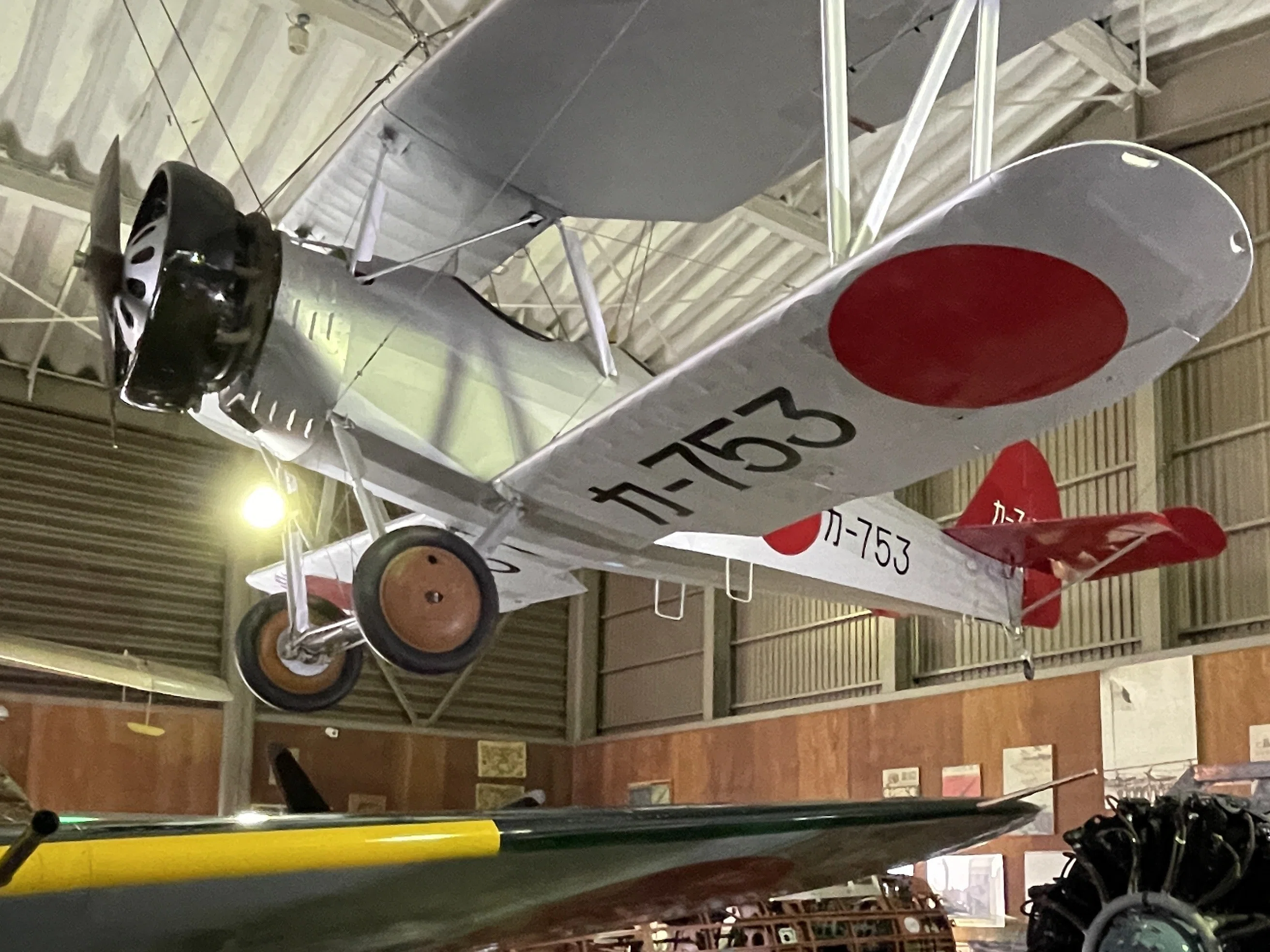 すごい博物館192】河口湖飛行館:残骸だった日本軍戦闘機が美しく蘇っ すごい博物館192】河口湖飛行館:残骸だった日本軍戦闘機が美しく蘇っ