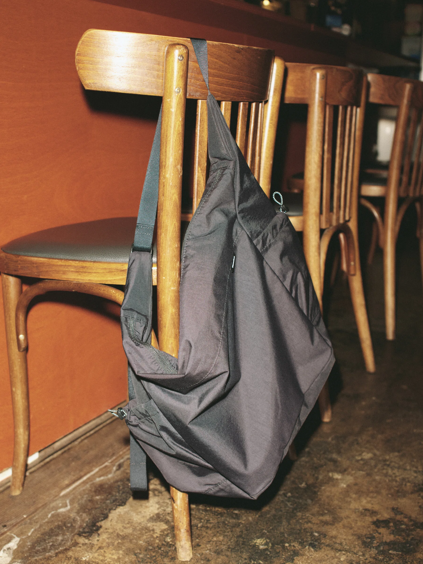 バッグ Warenfaus tasuki black 憧れの仕事は「カバン持ち」｜Waynt Store