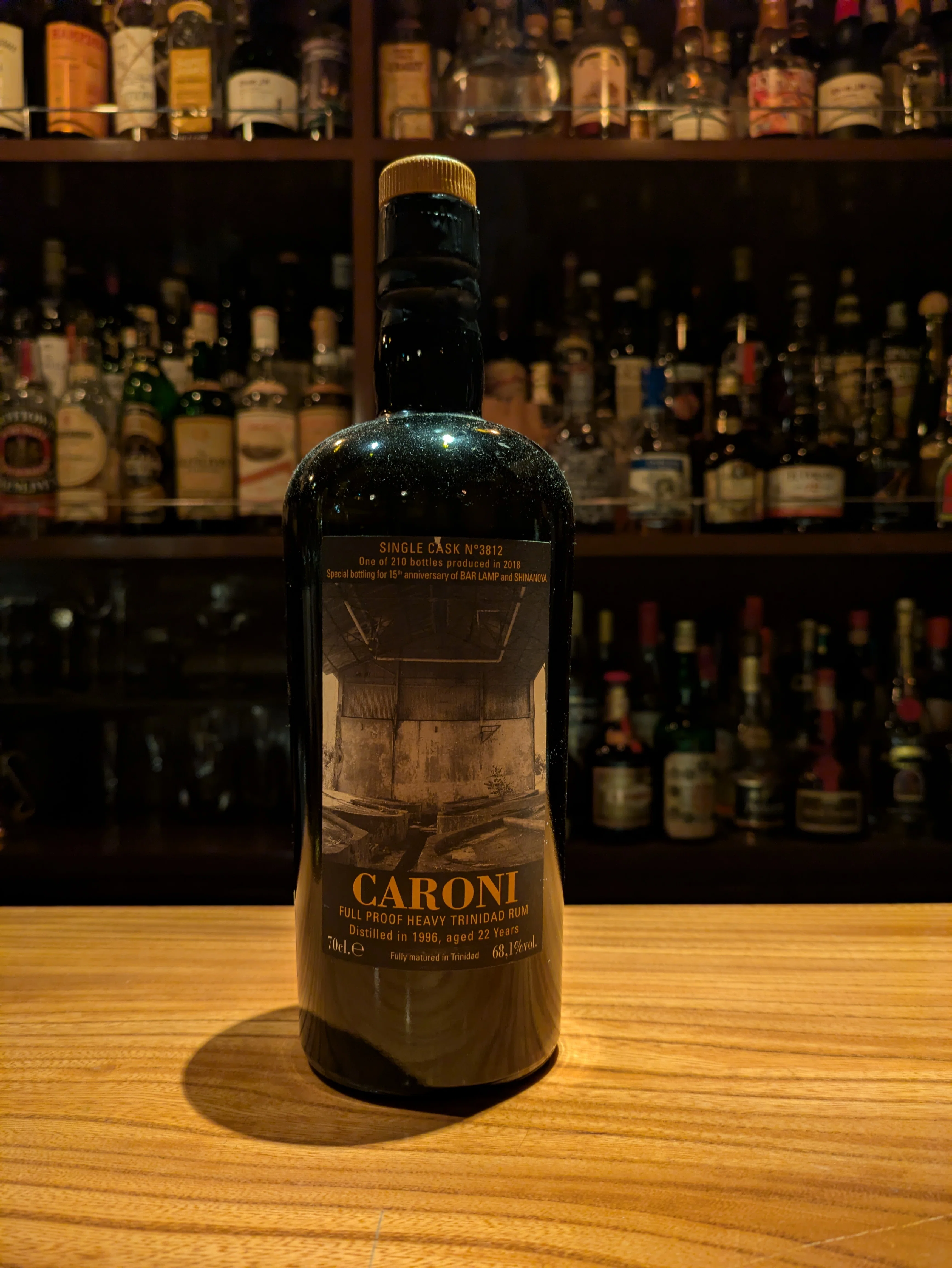 ちる30 Caroni 1997 Cask No.201 SCREW DRIVER 20周年ボトル｜ちるラム