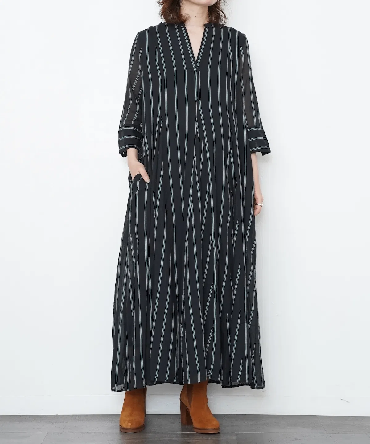 Welcoming Autumn with the [ne Quittez pas] Cotton Voile Stripe