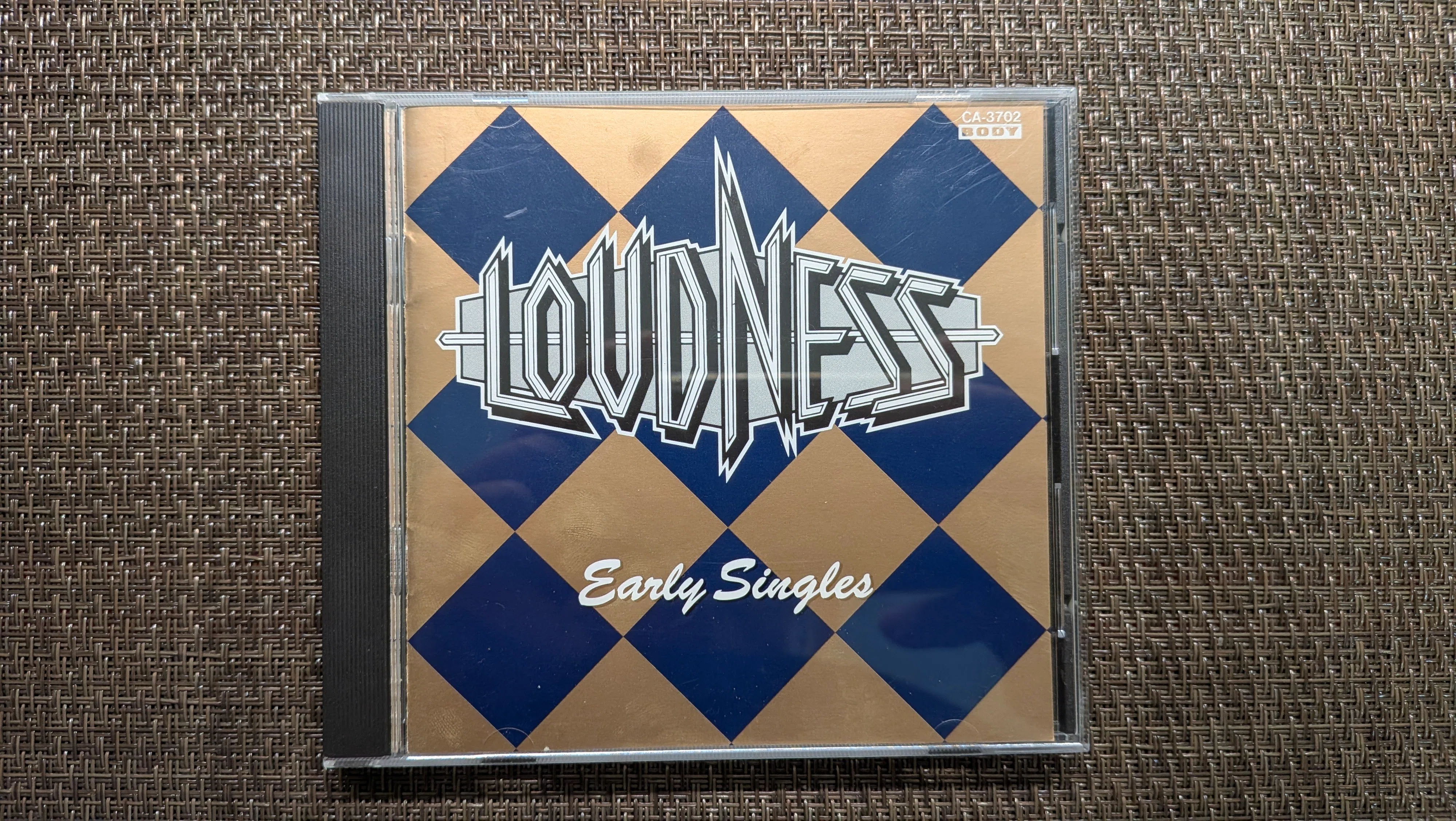 LOUDNESS（ラウドネス）