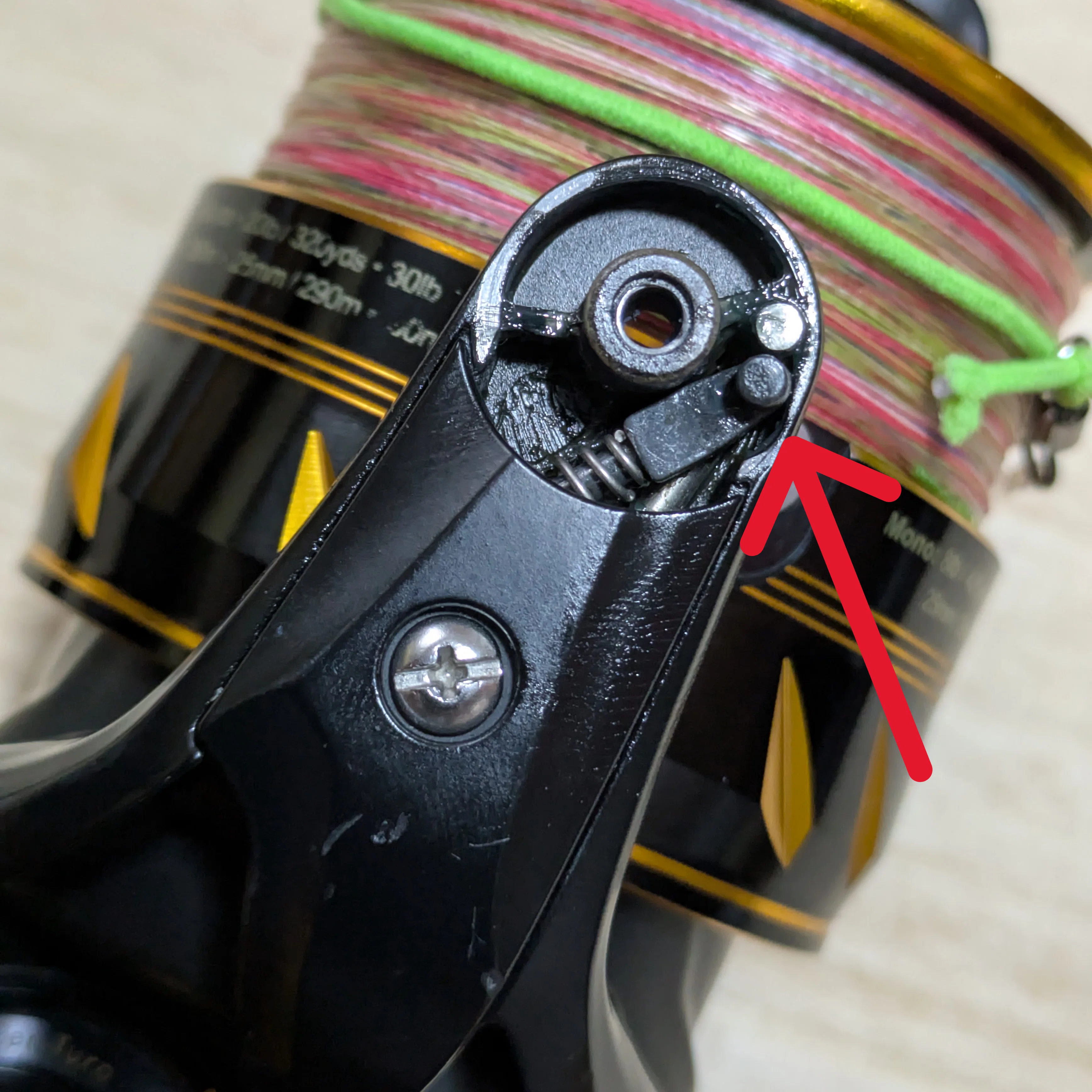 PENN Slammer IV 4500のベールの戻りが悪くなったので修理｜Kiik