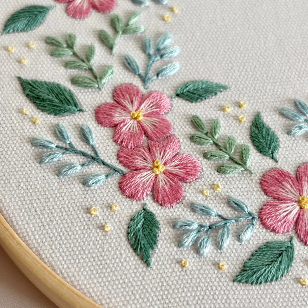PDF Pattern [Flower Crown of Humming] YouTube Tutorial Included｜はなこまち/刺繍作家