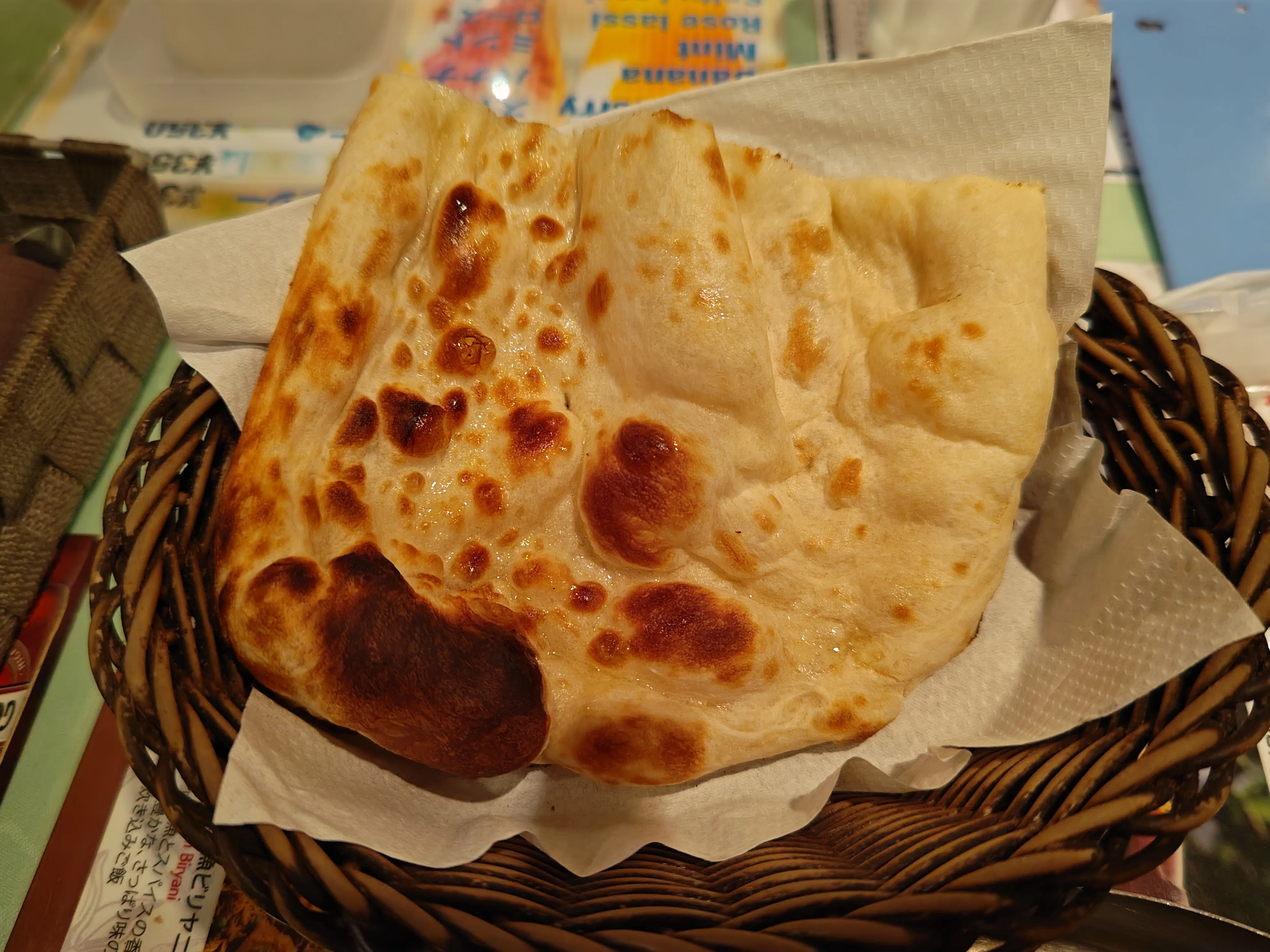 Curry, Naan, and Lassi! A Satisfying Meal for 1,180 Yen at 