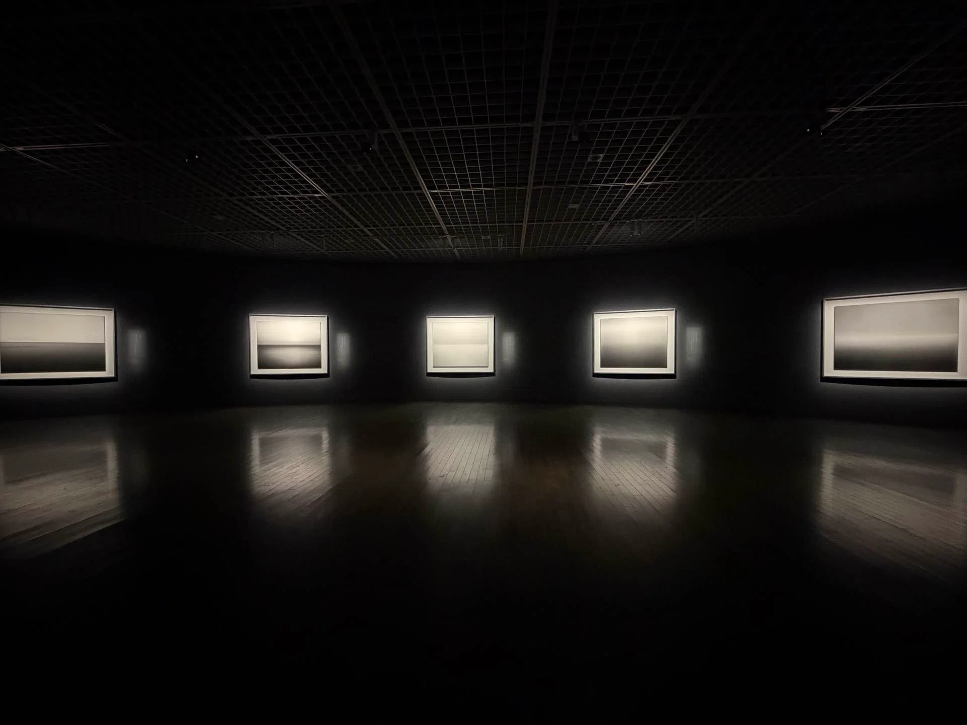 U2 NO LINE HORIZON レコード 限定盤 杉本博司 海景 絶滅写真 杉本博司 「絶滅写真」｜赤松隆一郎