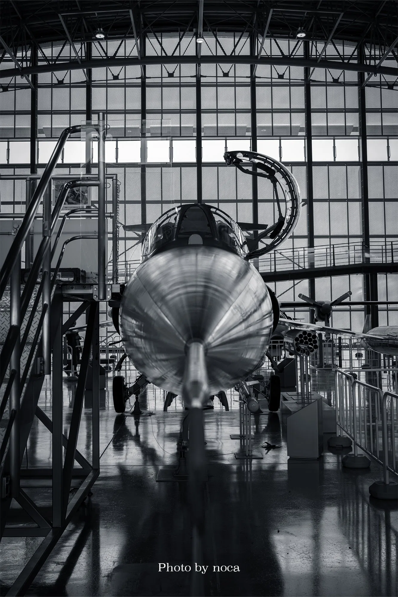 【私設博物館放出品】旧日本軍 航空無線電源装置昭和15年製 真空管内蔵 送料無料 浜松カメラ旅 Vol.4】無骨な機体と、静かな迫力。航空自衛隊浜松広報館