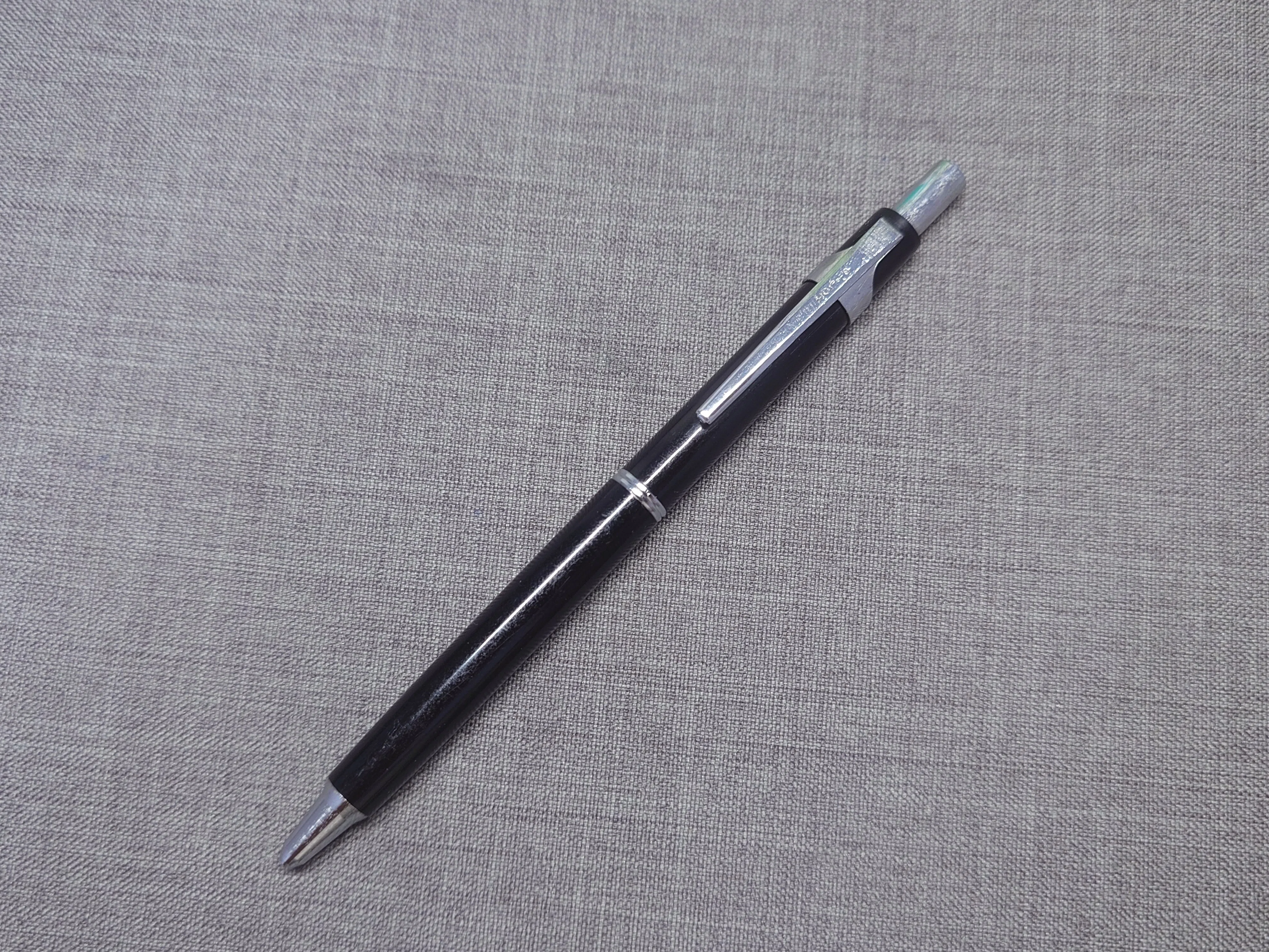ハイメカホルダーの試作品？｜ryo