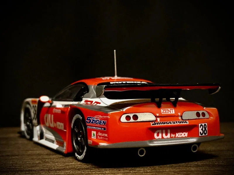 エブロ 1/43 au セルモ スープラ JGTC 2004｜てOのミニカー日記。