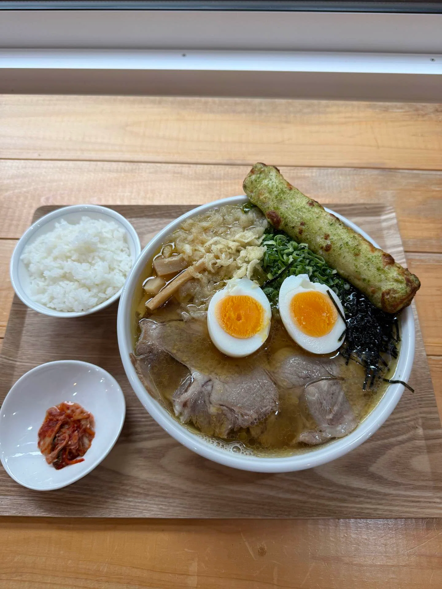 ダイエット中のラーメンは食べた方がいい｜山本 友貴｜TOMBLACK(トム