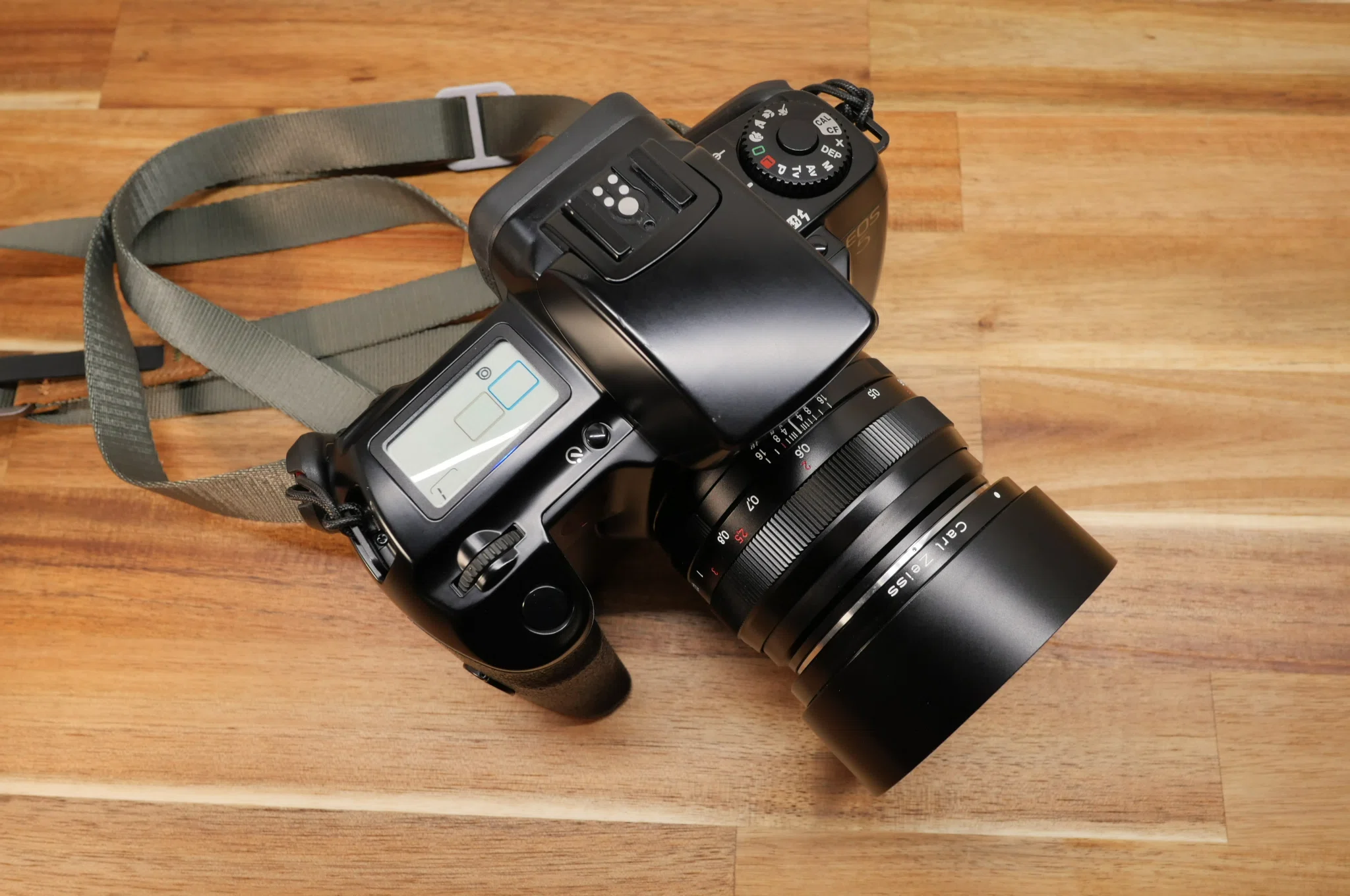 カメラ機材】フィルム一眼レフカメラ OLYNPUS OM10、頂きました｜tmk 39r