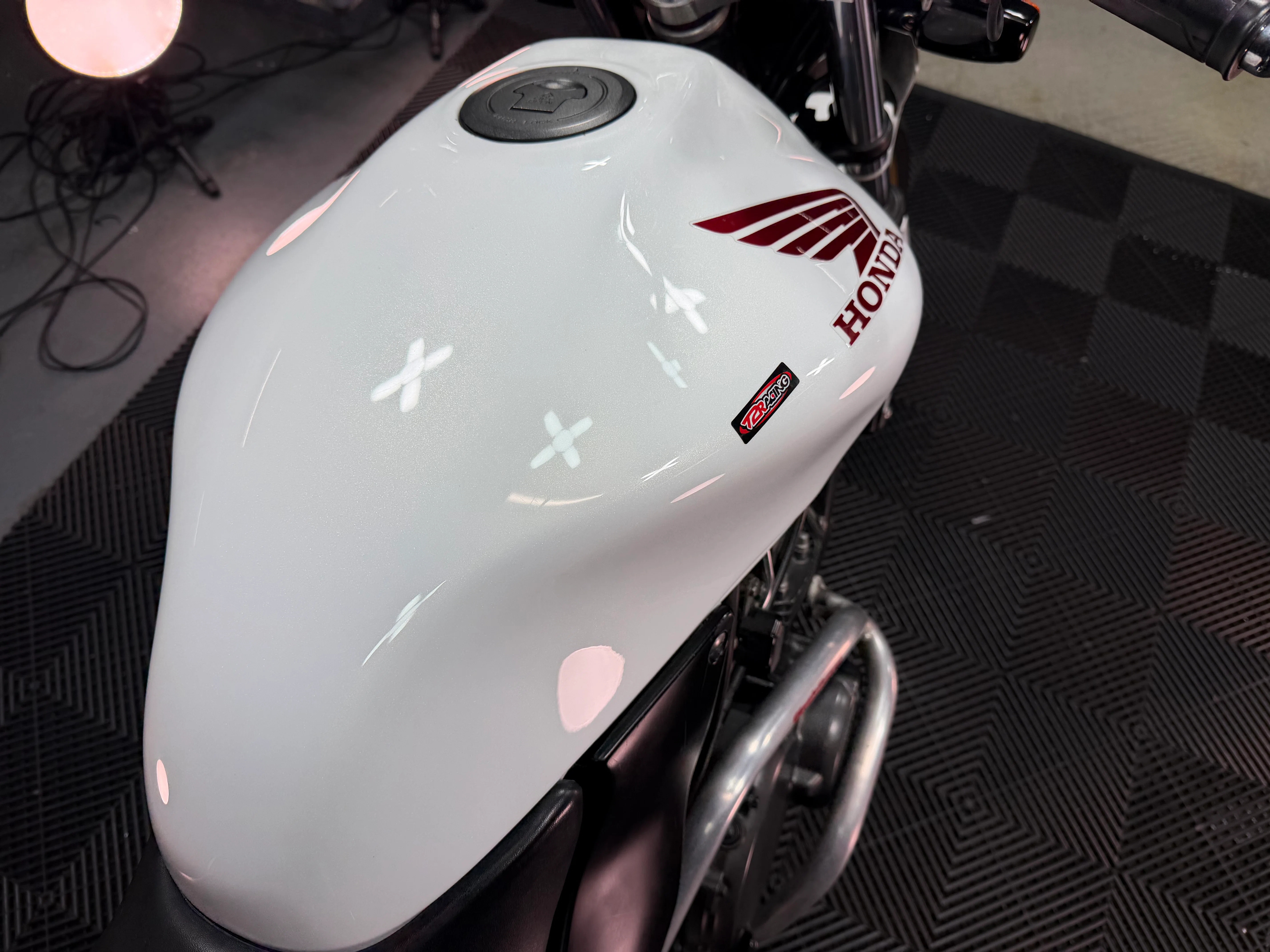HONDA Hornet250】走行距離15万KM⁉ワンオーナー車両｜バイク洗車専門店