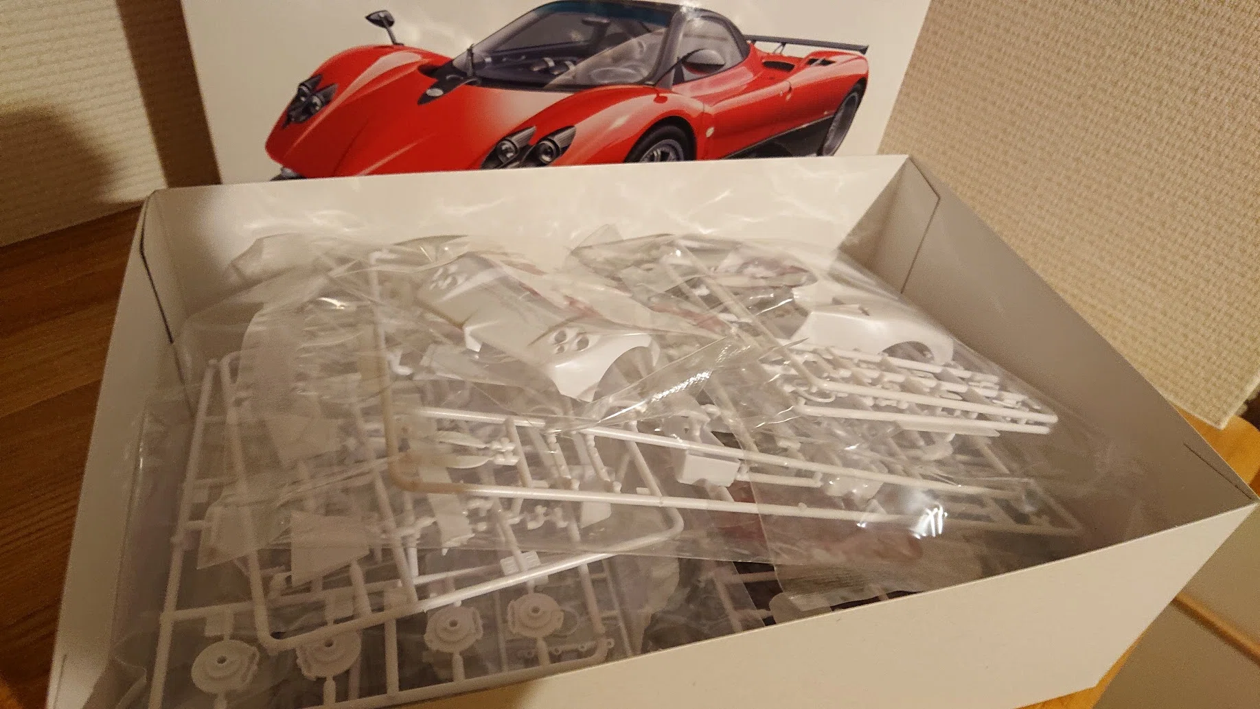 カーモデル】前澤社長のゾンダZOZOを全力で作ってみた！｜やくしぃ模型
