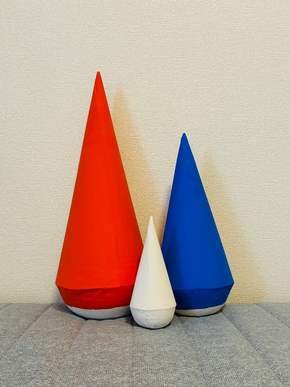 [Niigata Prefecture Folk Toys] Triangular Daruma｜玩具と旅の記
