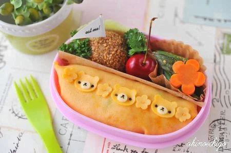 くまちゃんオムライス（キャラ弁）200｜akinoichigo/お弁当作家