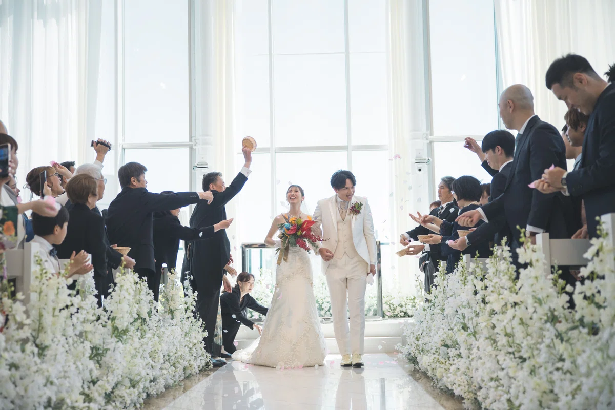 Direct Bitmap Is it true that weddings are free? An industry insider explains the ...