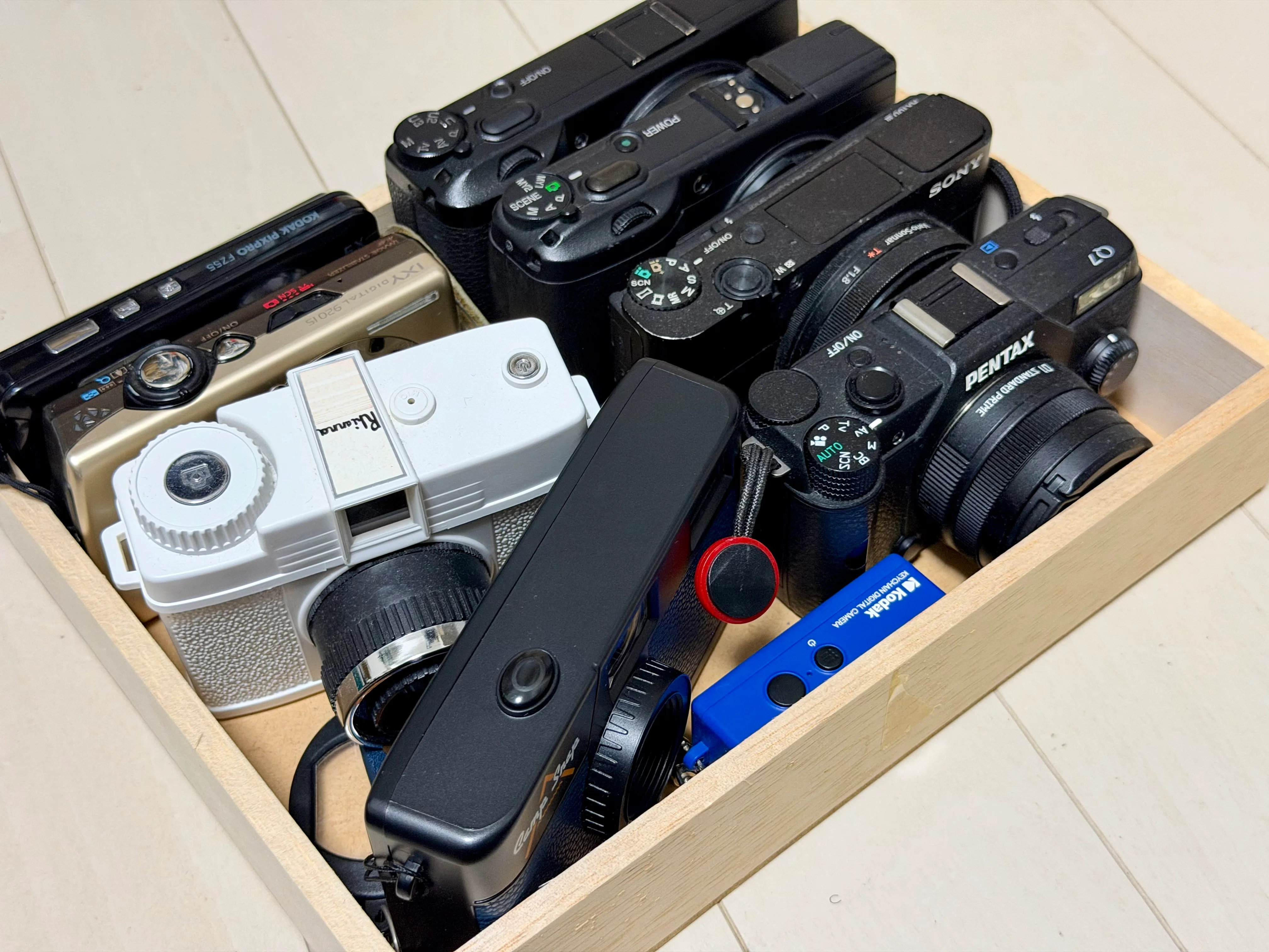 ひさびさGRD Ricoh GR Digital Ⅱ｜ema_photo